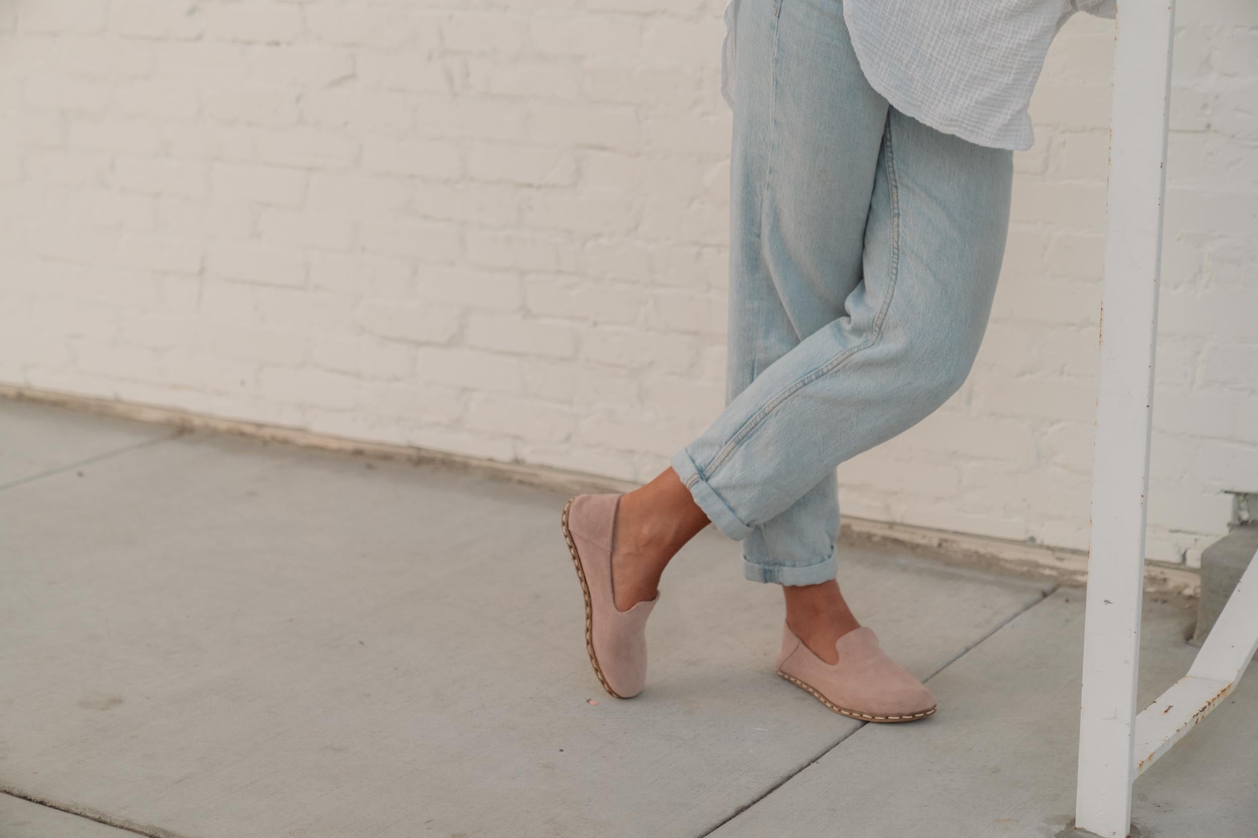 Buy Women's Barefoot Grounding Slip-on Shoes / Dusty Rose by Raum