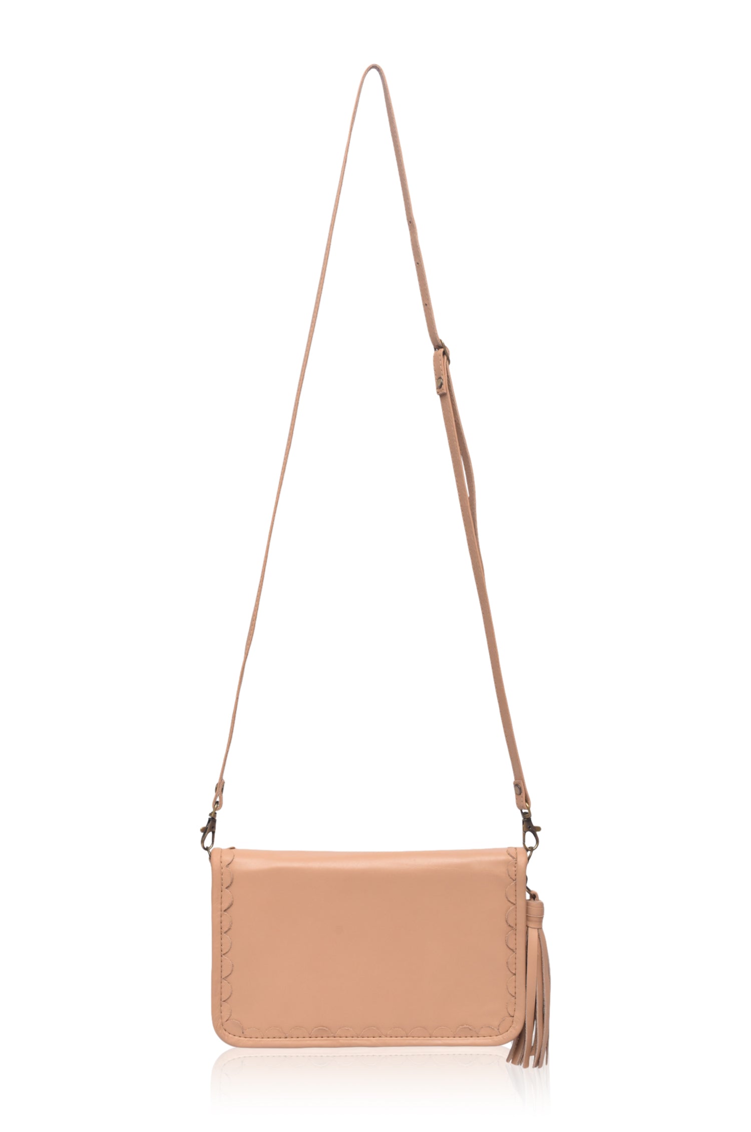 Buy Demure Leather Clutch Wallet by Bali ELF