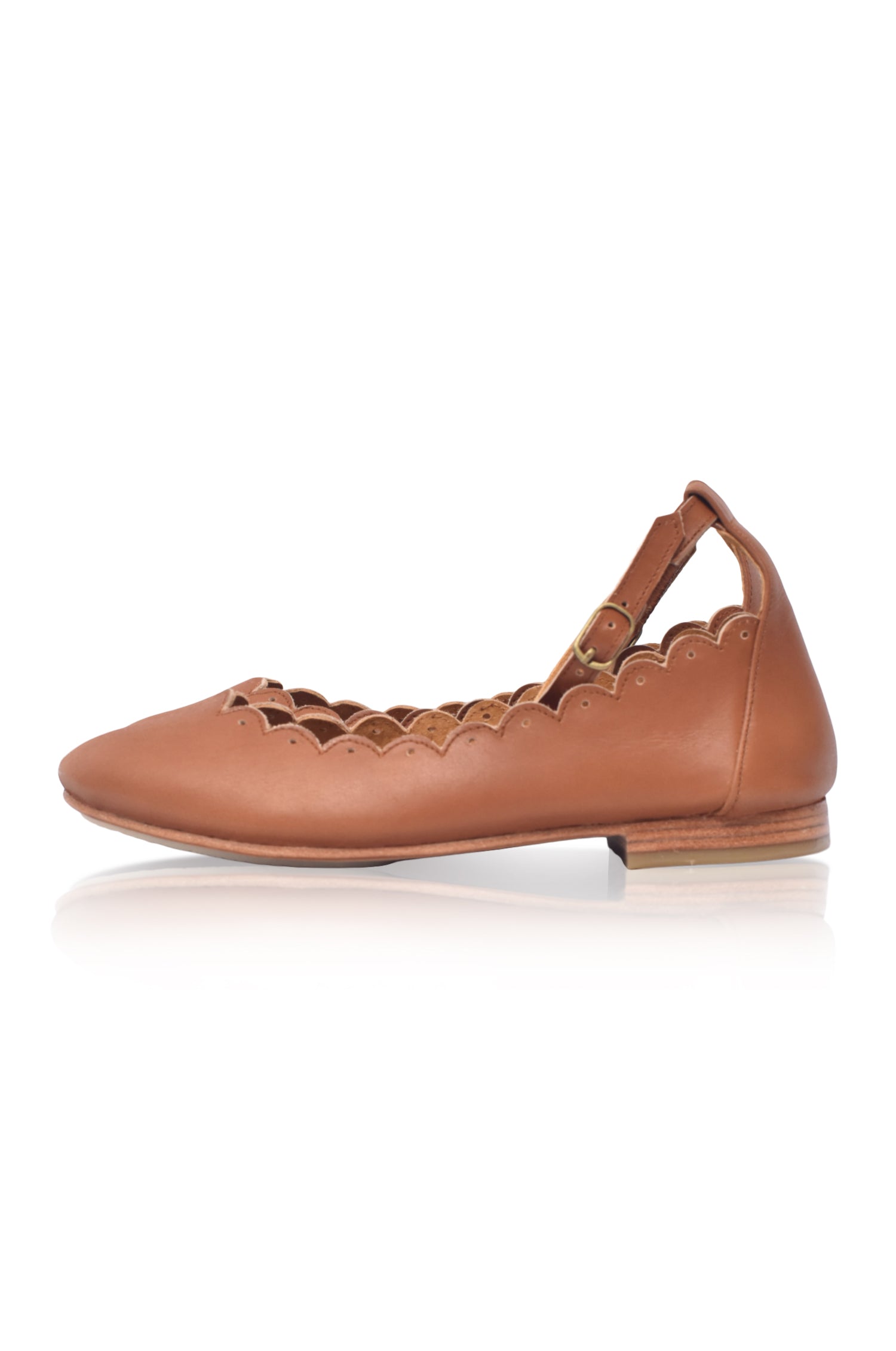 Buy Fleur Scalloped Leather Ballet Flats by Bali ELF