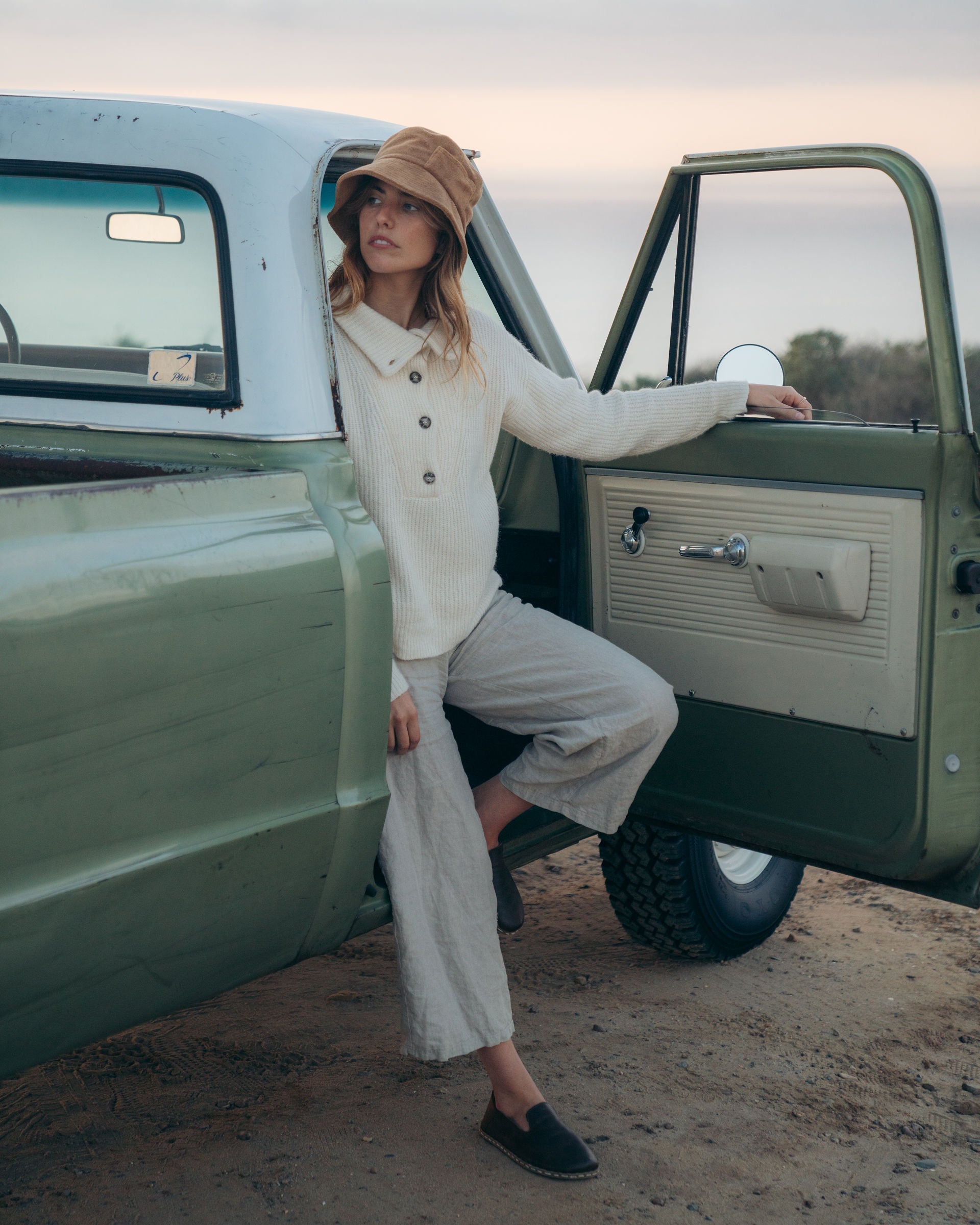 Buy Women's Barefoot Grounding Slip-on Shoes / Coffee by Raum