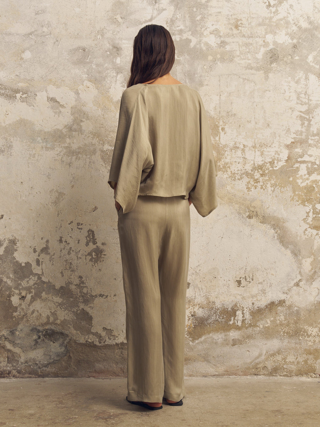 Lucid Knot Top - Khaki Green