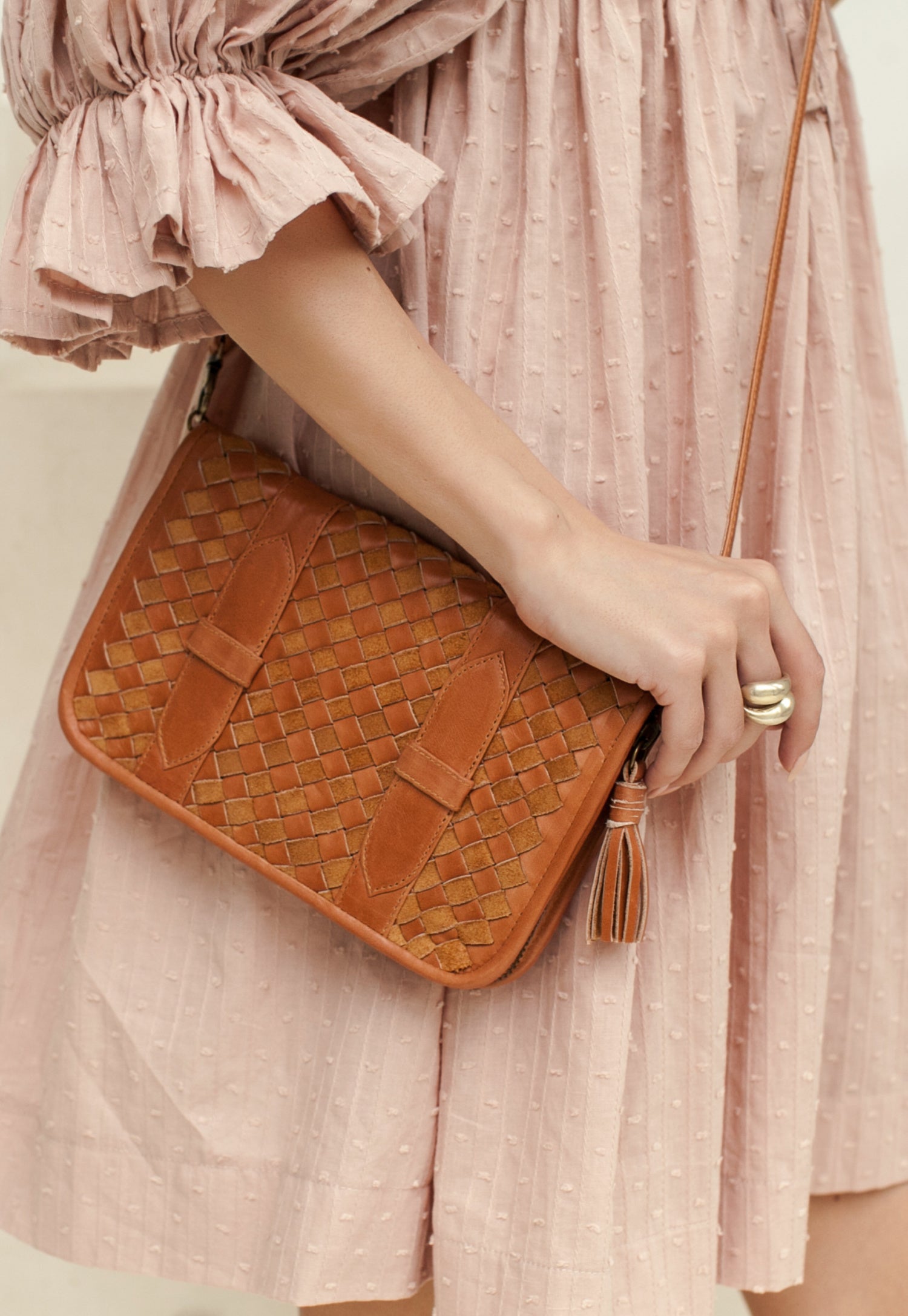 Buy Mexico Woven Leather Wallet by Bali ELF