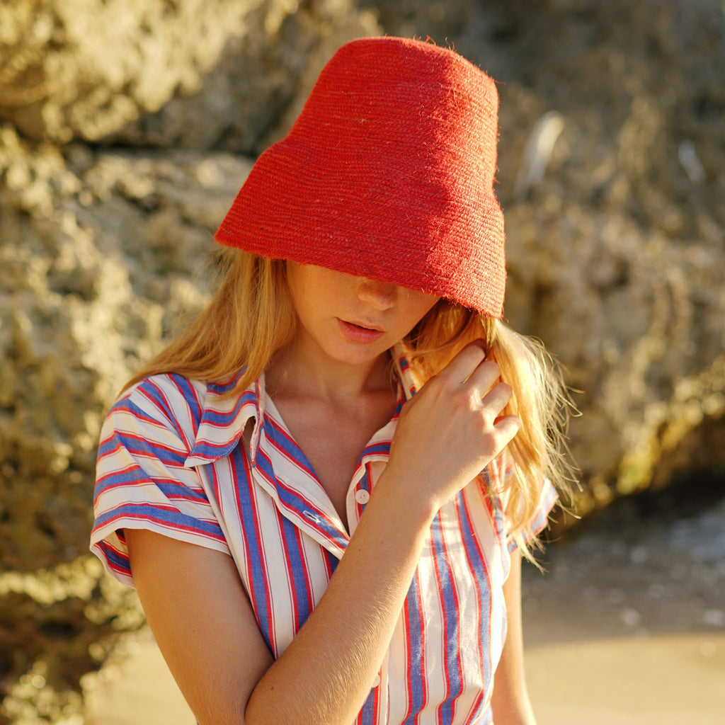 The Naomi Jute Clochet Straw Hat in Red
