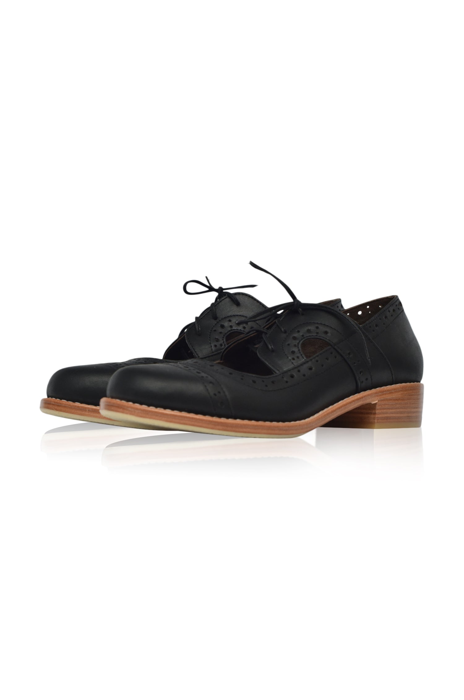 Buy Scandinavia Leather Oxfords by Bali ELF