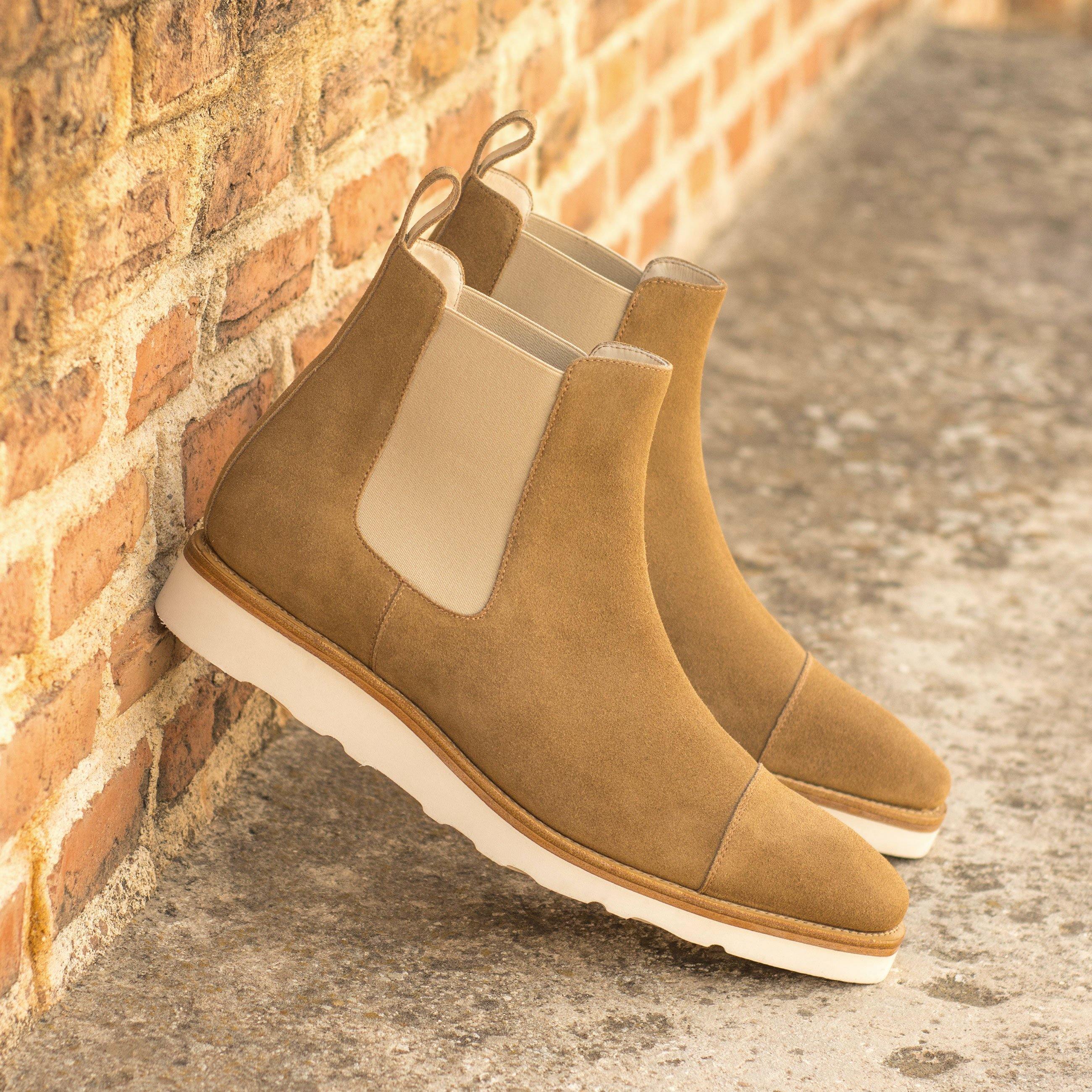Buy T11 Chelsea Moc Boots by Que Shebley