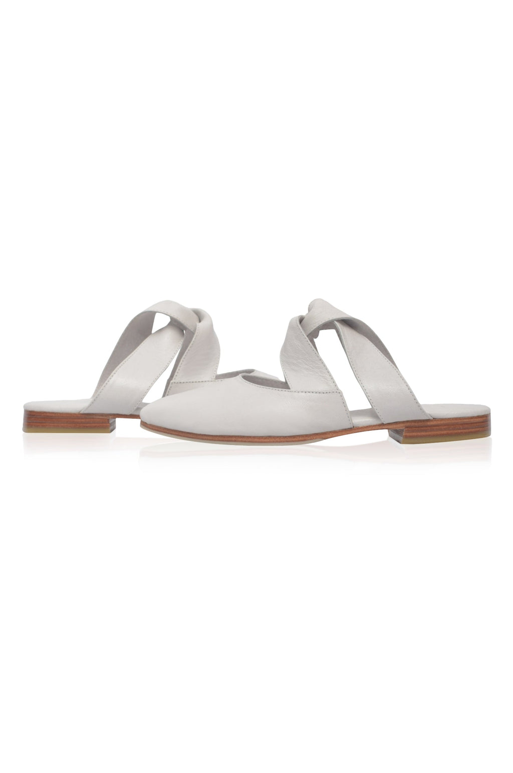 Buy Taj Mahal Pointy Toe Mules by Bali ELF