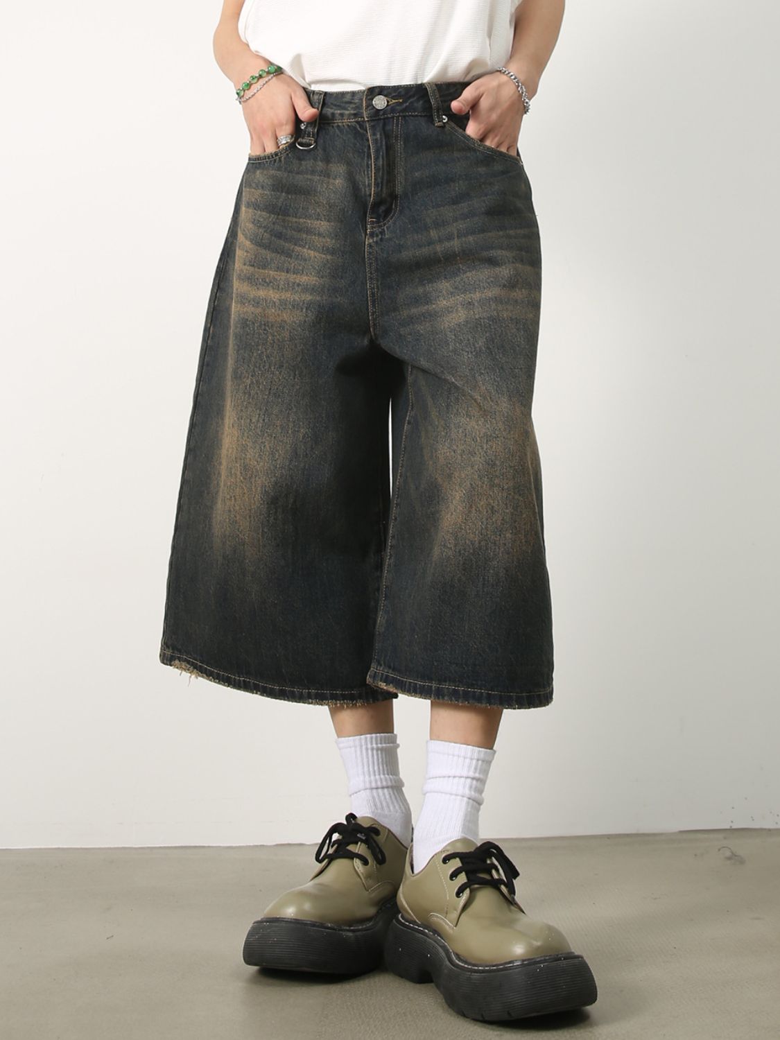 Buy Men's Wide Leg Denim Shorts by Faz