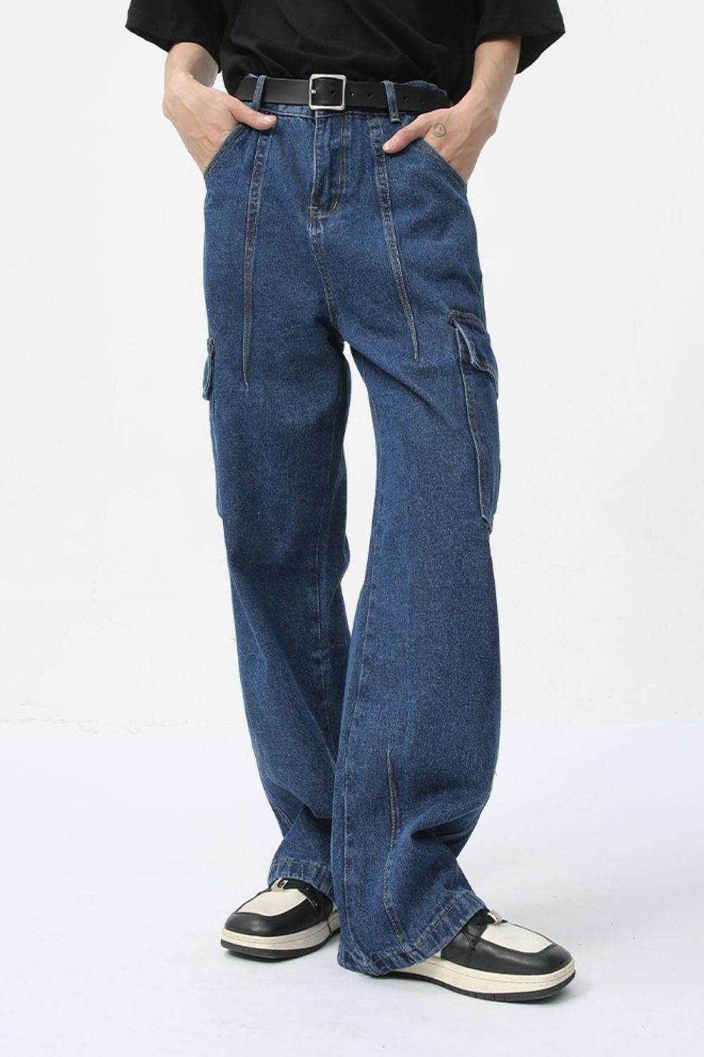 Buy Men's Straight Cargo Jeans by Faz