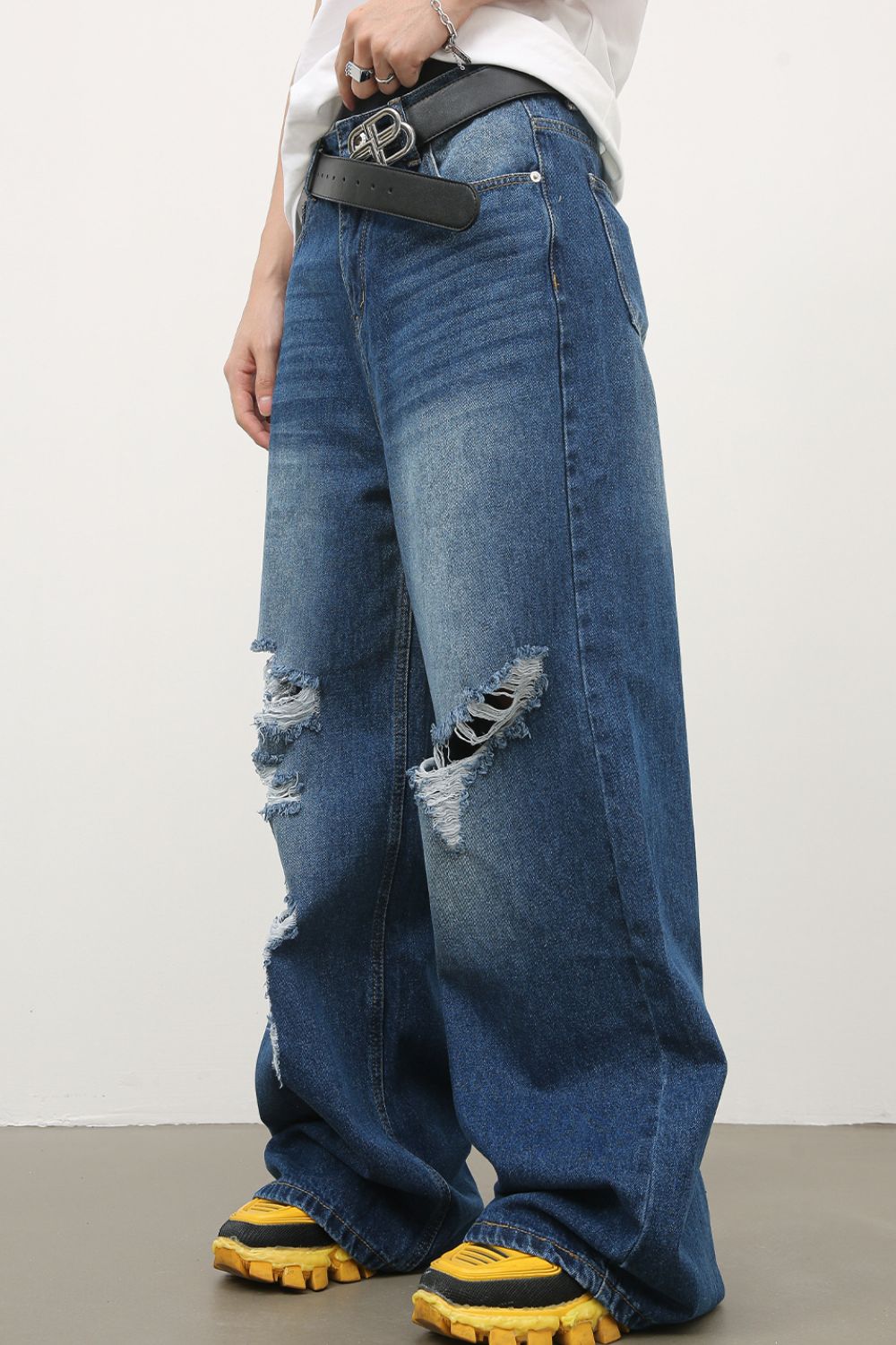 Buy Men's Distressed Wide Leg Jeans by Faz