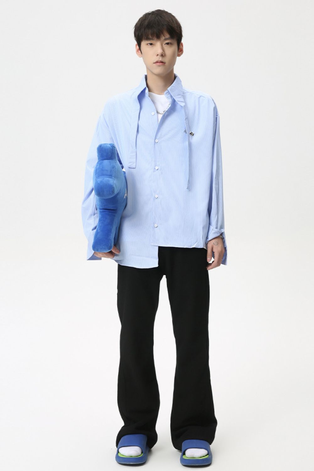 Buy Mid Rise Jeans with Pockets by Faz