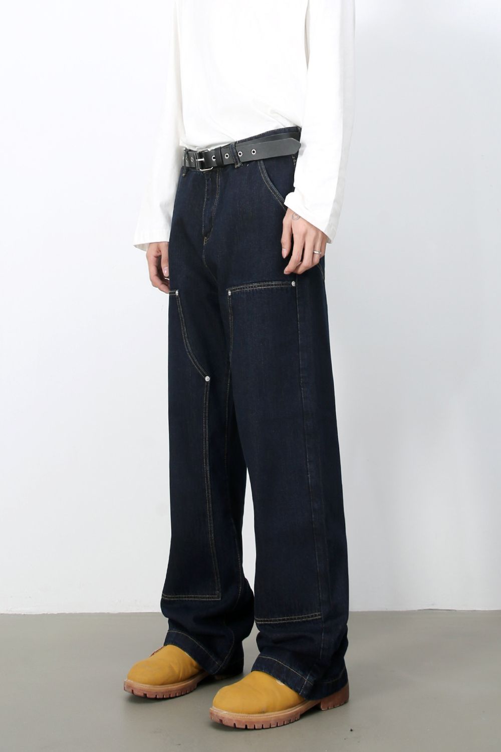 Buy Men's Wide Straight Leg Jeans with Pockets by Faz