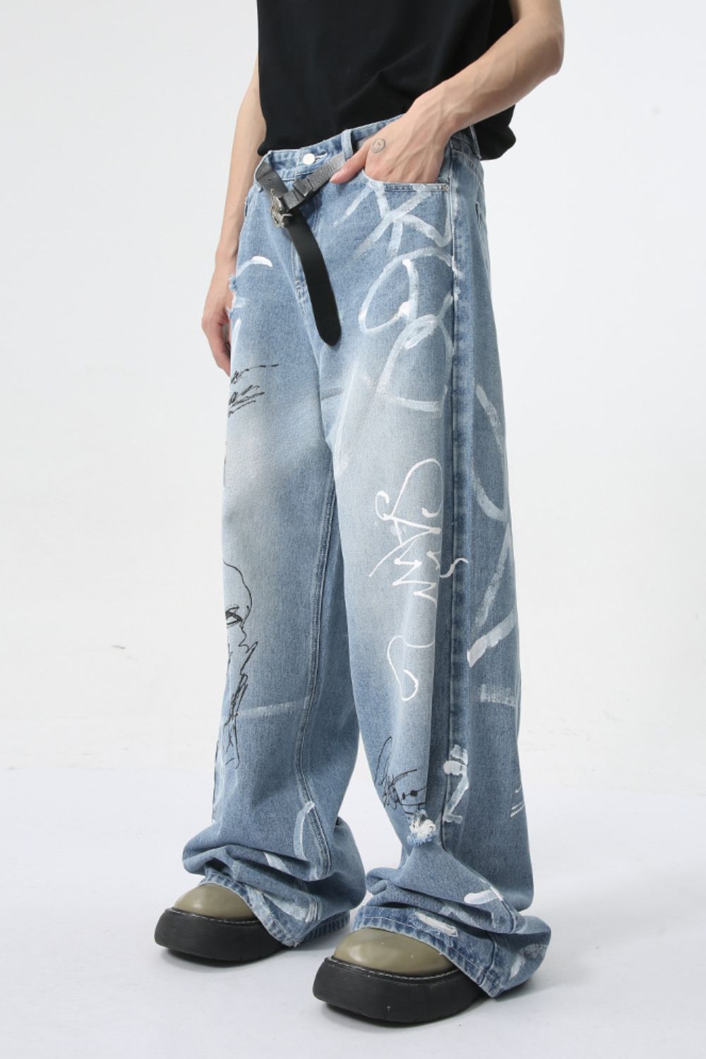 Buy Mid Rise Graffiti Print Distressed Wide Leg Jeans by Faz