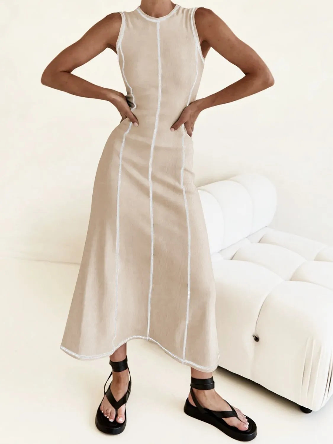 Buy Contrast Stitching Round Neck Sleeveless Midi Dress by Faz