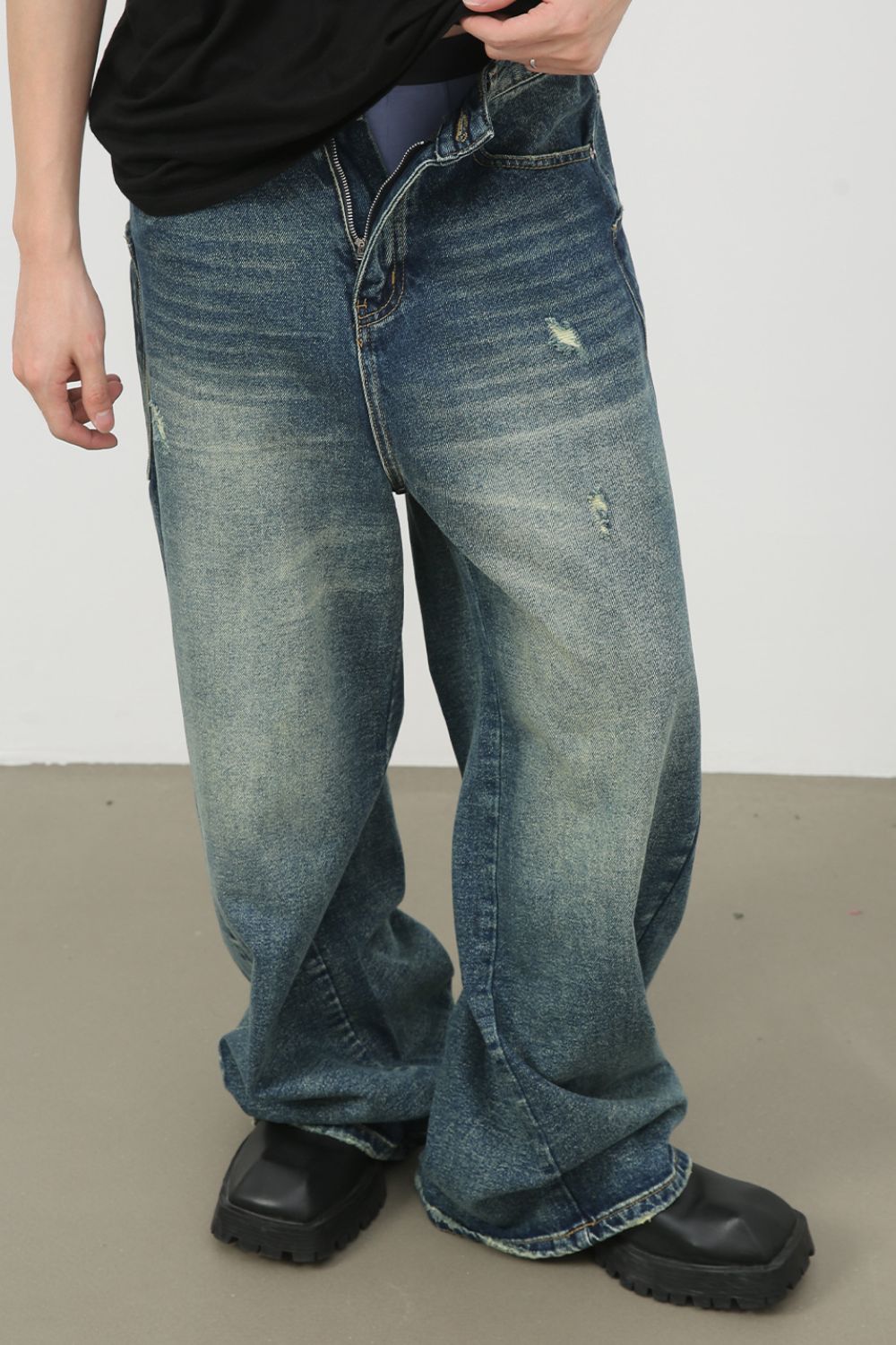 Buy Men's Distressed Detail Wide Leg Jeans by Faz