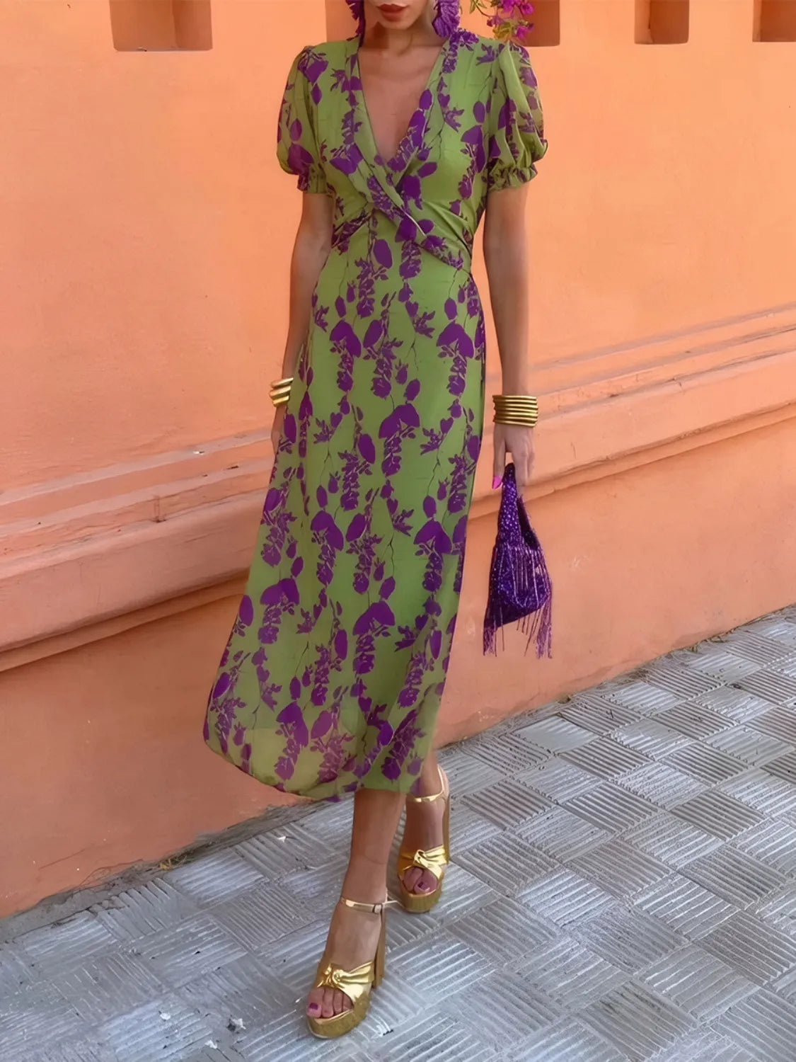 Buy Printed Plunge Short Sleeve Midi Dress by Faz