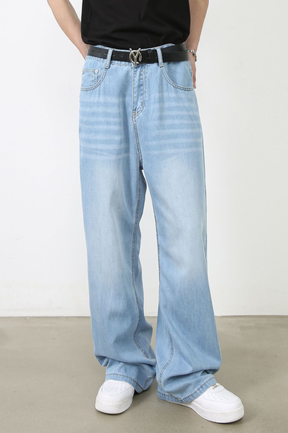 Buy Men's Wide Leg Jeans with Pockets by Faz