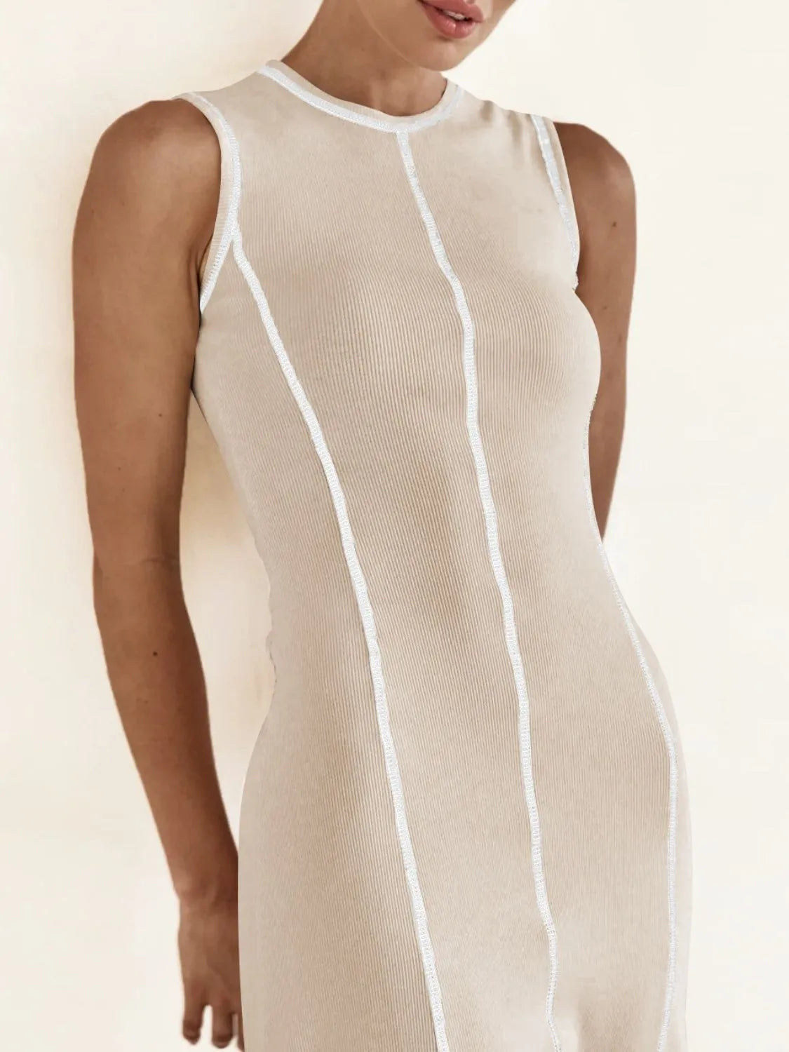 Buy Contrast Stitching Round Neck Sleeveless Midi Dress by Faz