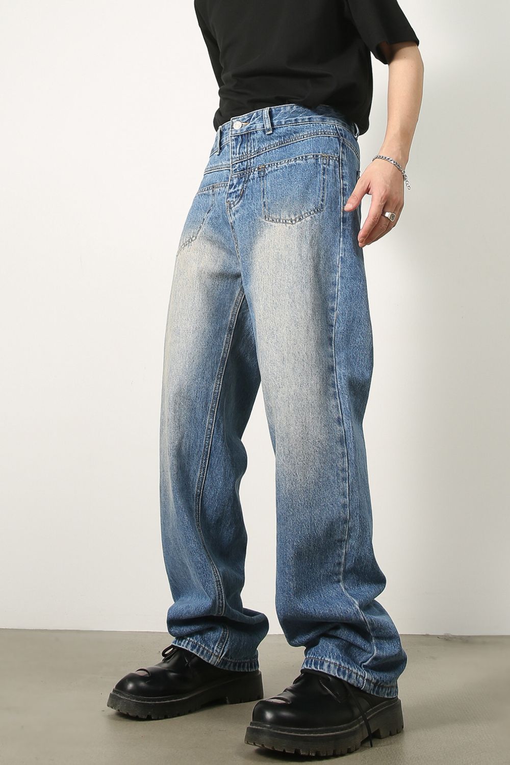 Buy Men's Mid Rise Jeans by Faz