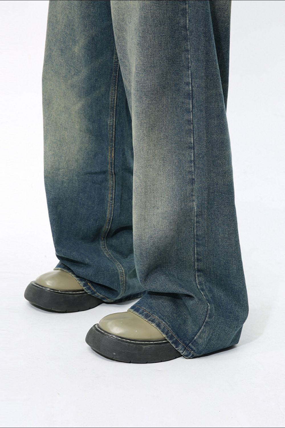 Buy Men's Wide Leg Jeans with Pockets by Faz