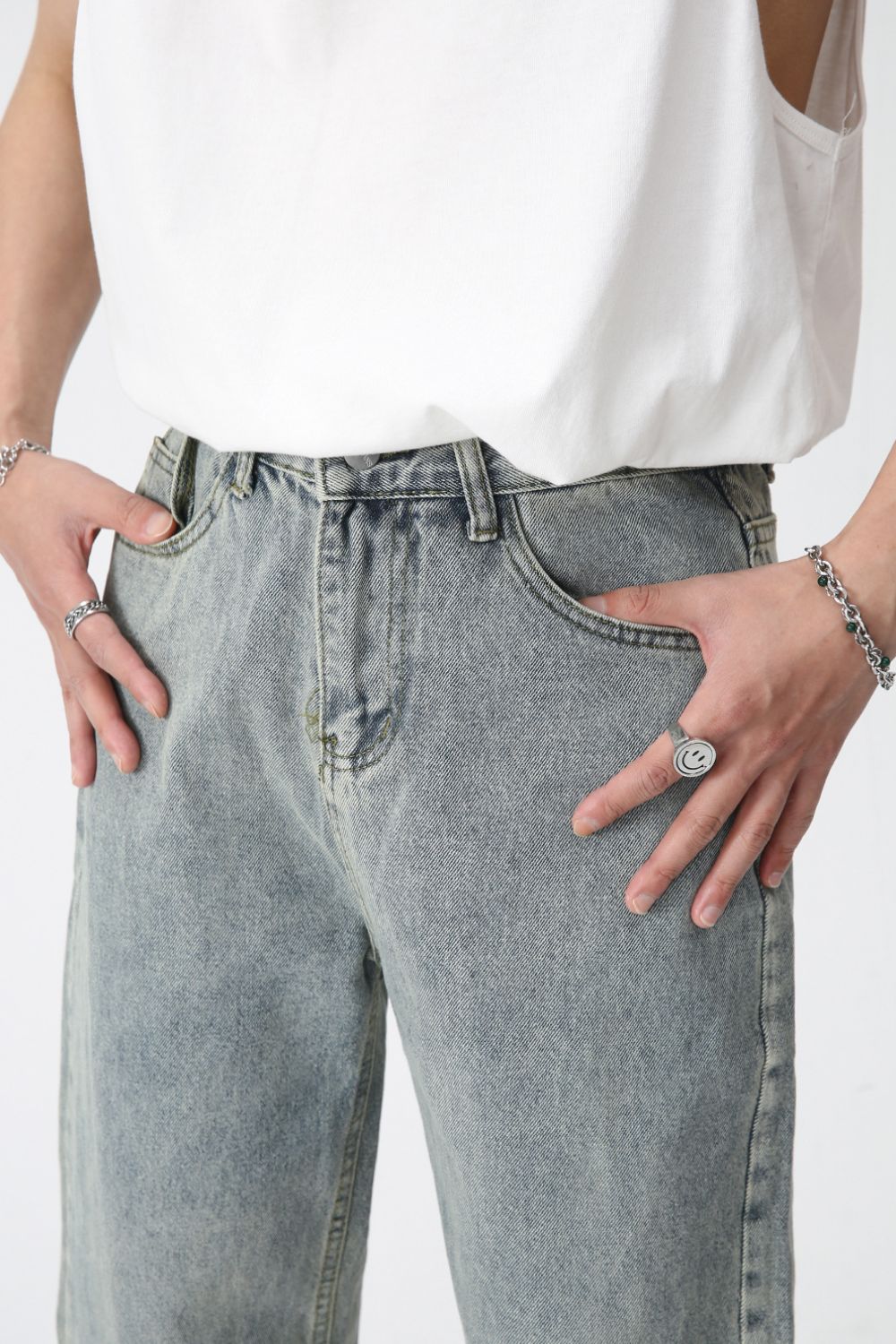 Buy Baggy Jeans with Pockets by Faz
