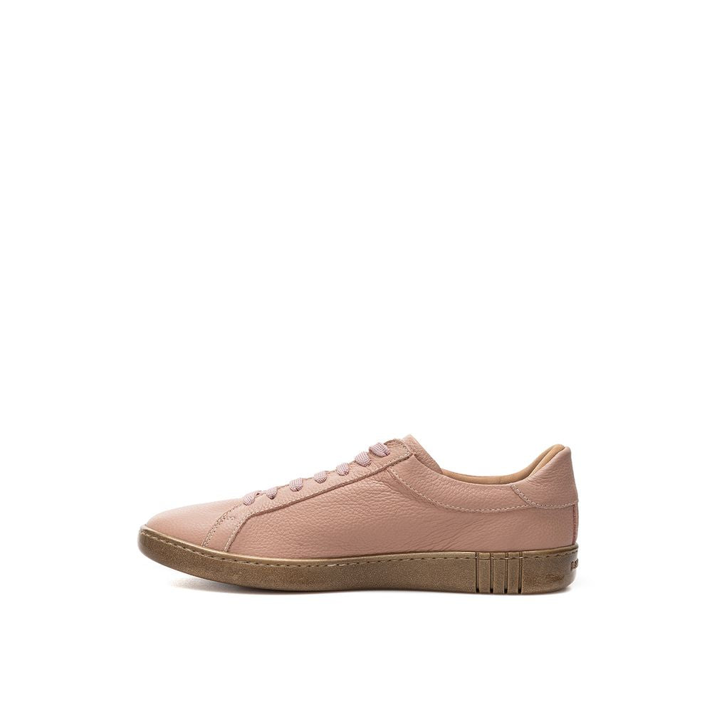 Chic Pink Leather Sneakers for Sophisticated Style