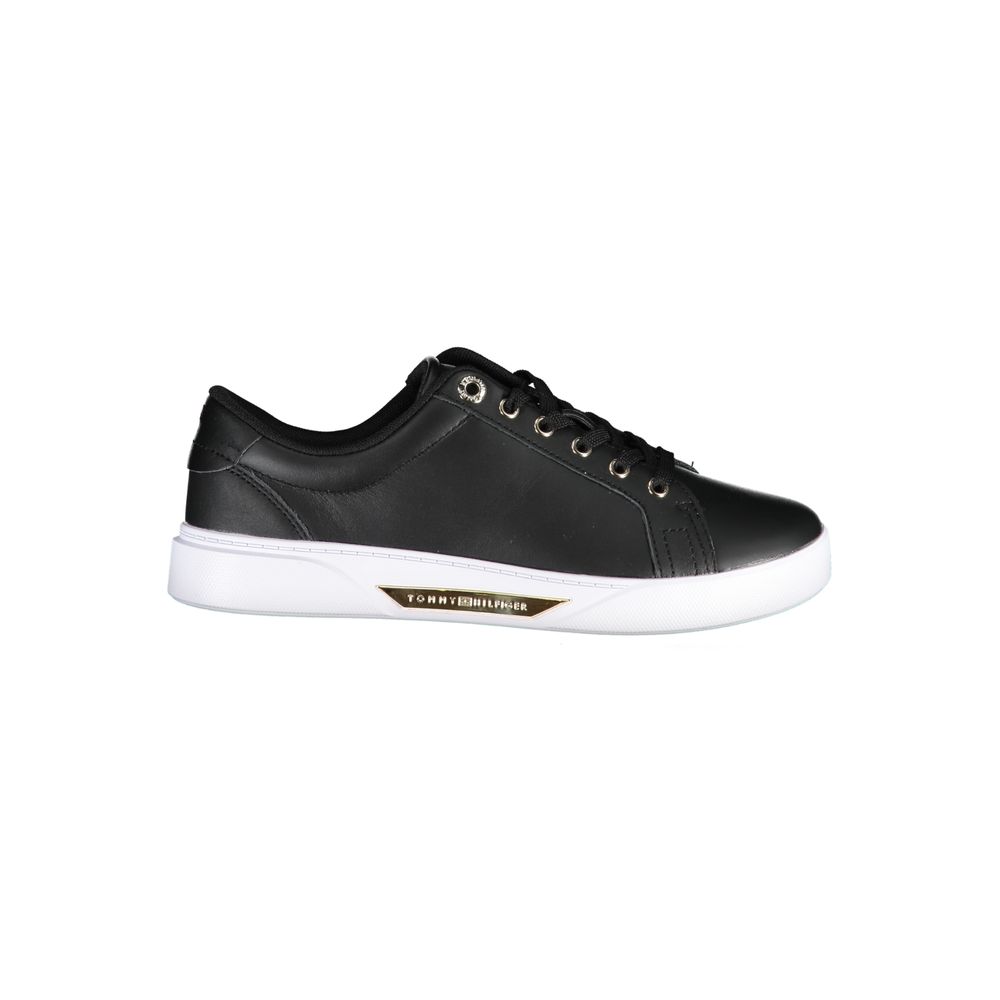 Chic Black Lace-Up Sneakers with Contrast Sole