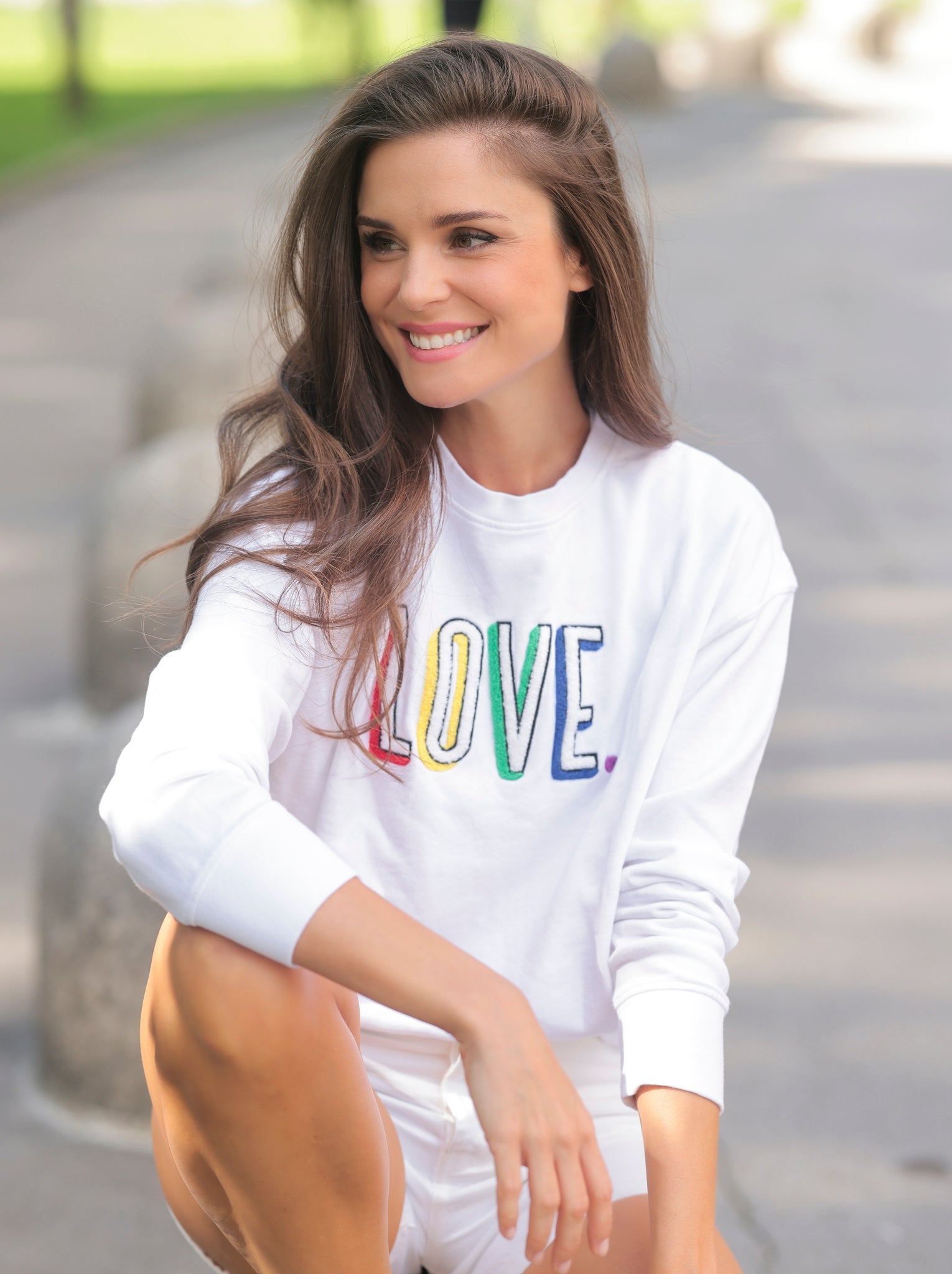 "Love" Sweatshirt, White