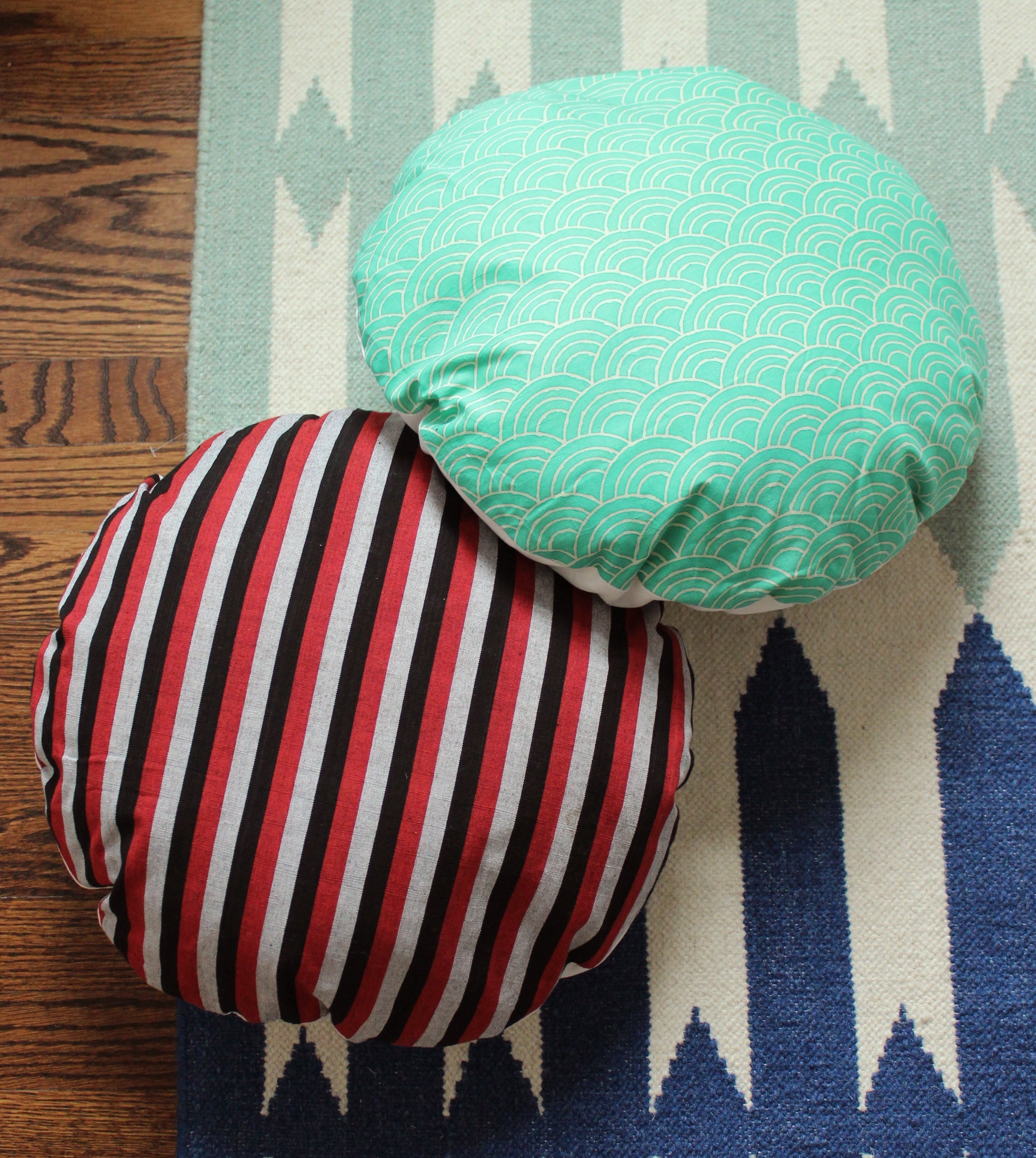 Lurik Round Striped Decorative Round Pillow Cover