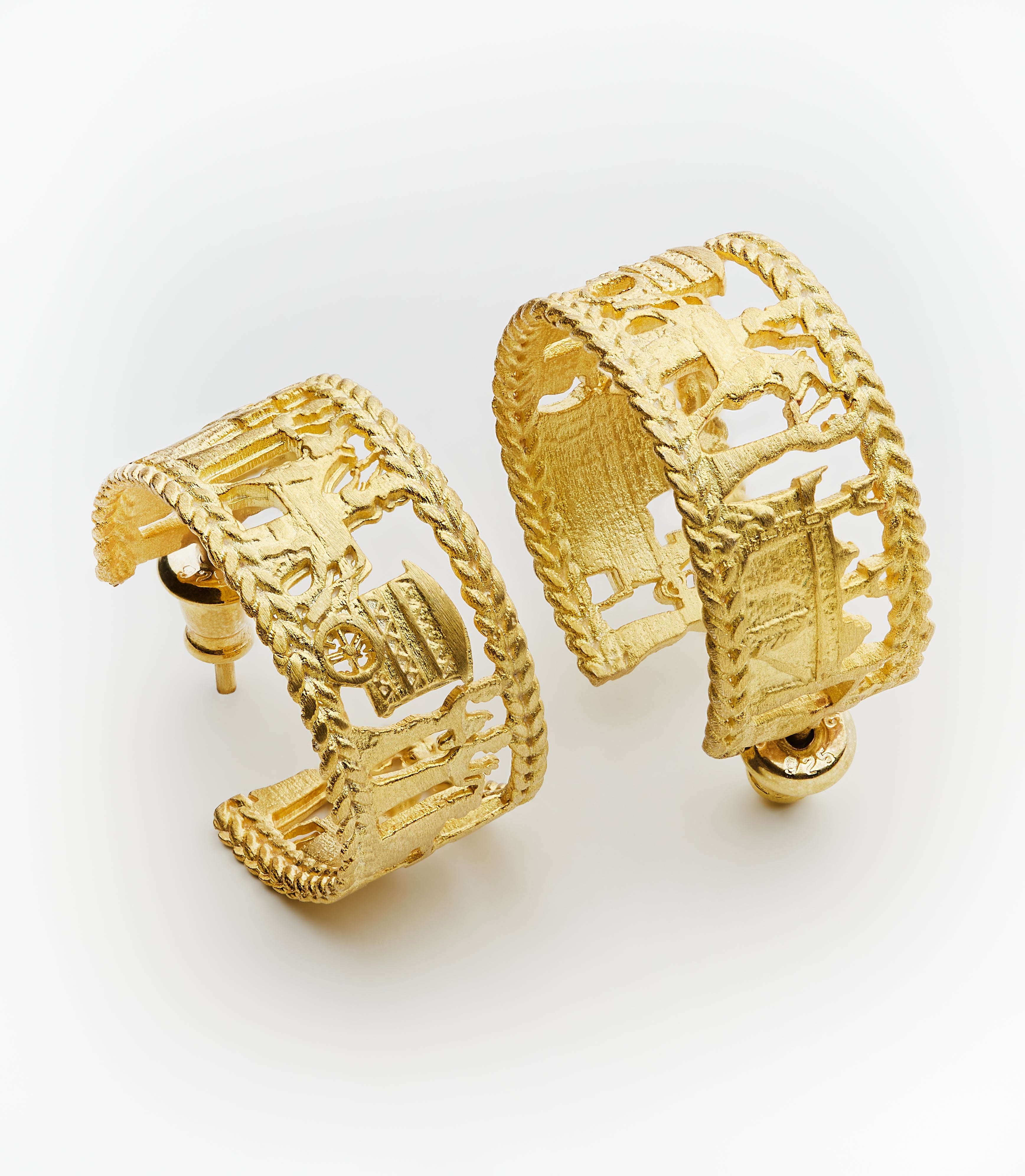 Buy Wedding in Urartu Earrings by Arubani