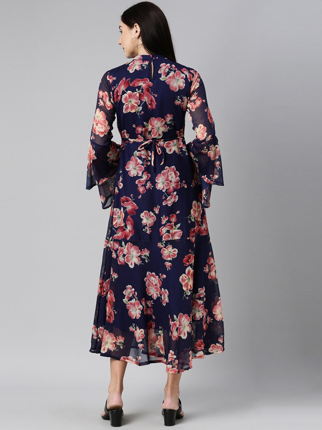 Buy Souchii Navy Blue Floral Chiffon Midi Dress by Distacart