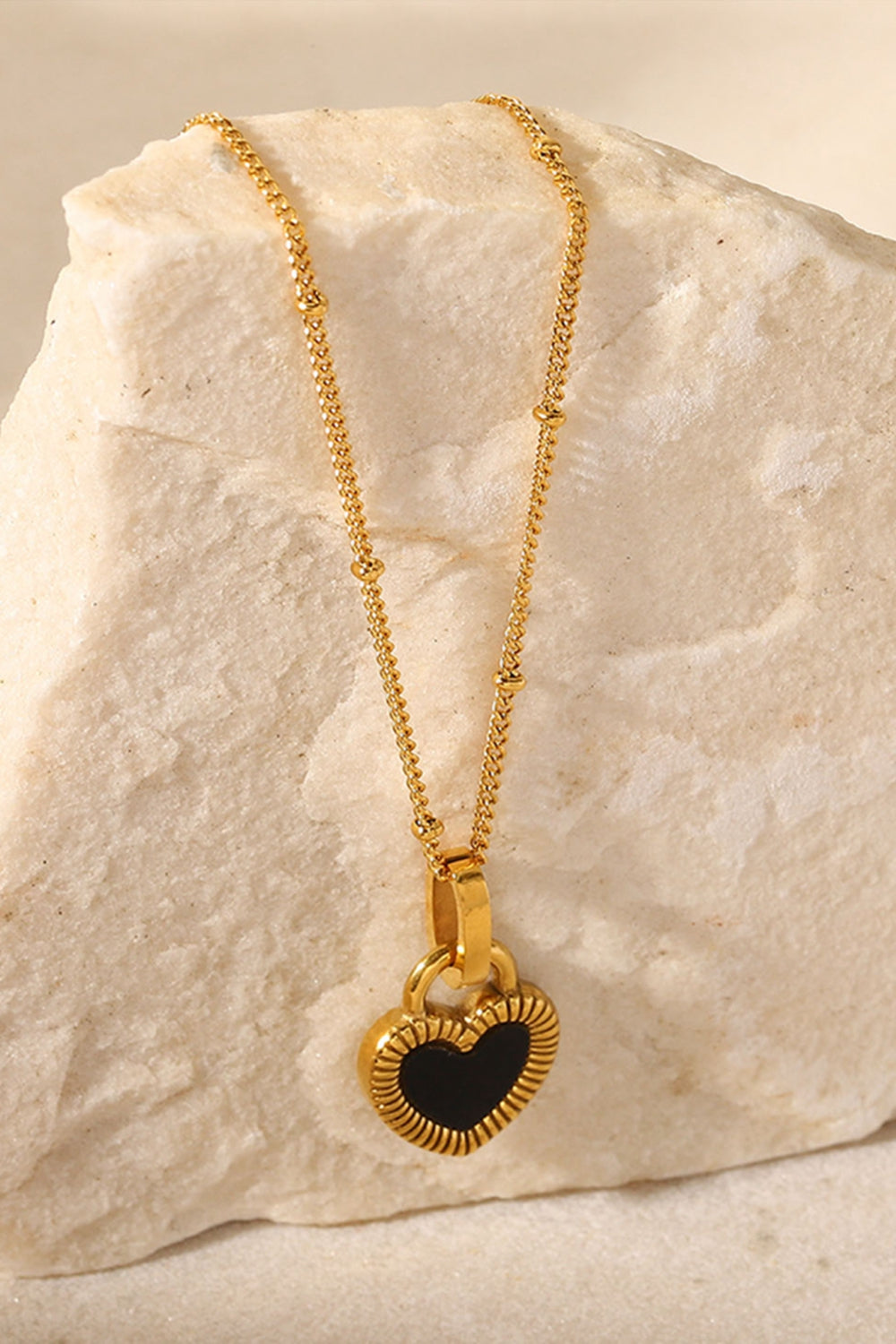 Buy Contrast Heart Pendant Necklace by Faz