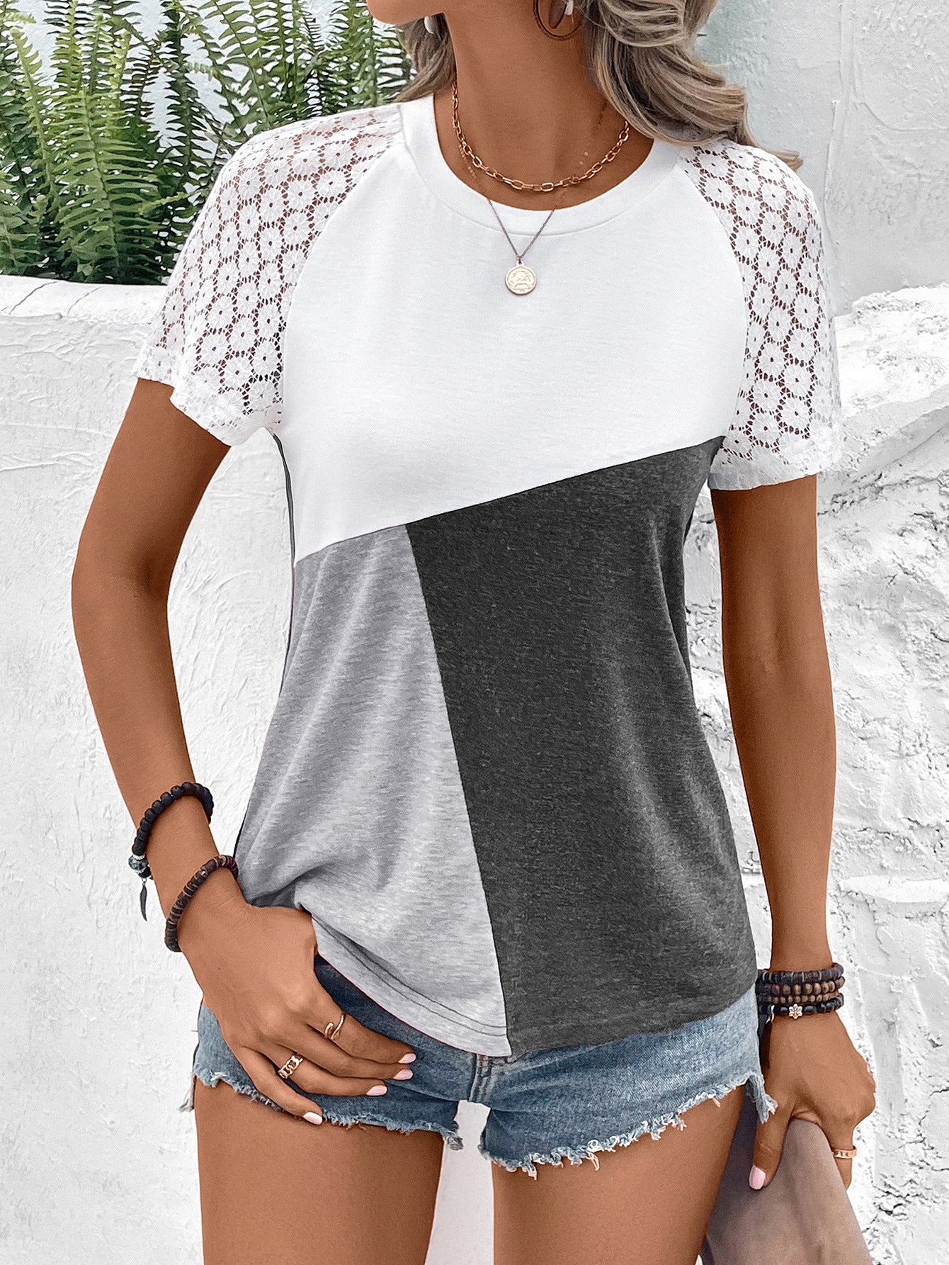 Buy Color Block Raglan Sleeve Round Neck Tee by Faz