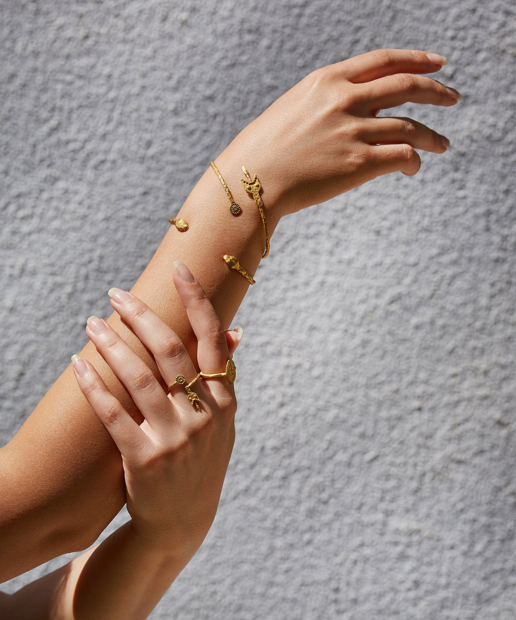 Buy Tree of Life Bracelet by Arubani