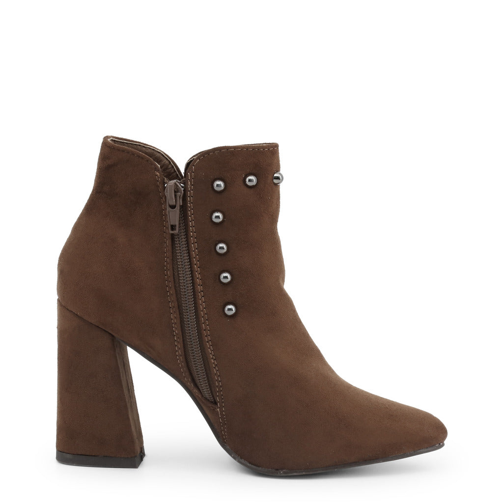 Buy Xti Ankle Boots by Xti
