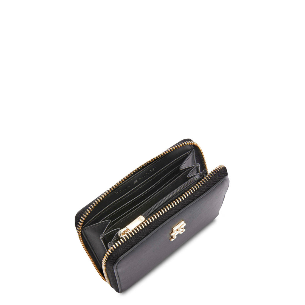 Buy Tommy Hilfiger Wallet by Tommy Hilfiger