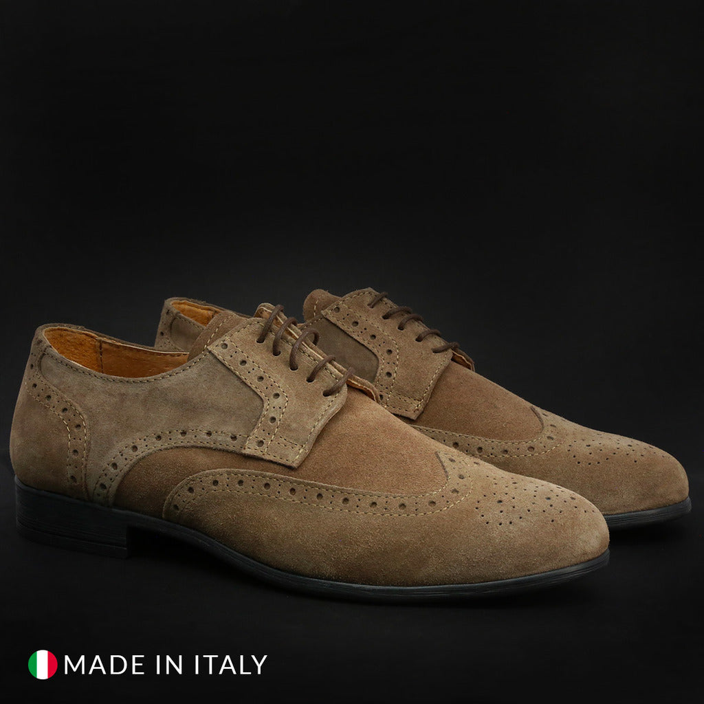 Buy Duca di Morrone 606 CAMOSCIO Lace Up Shoes by Duca di Morrone