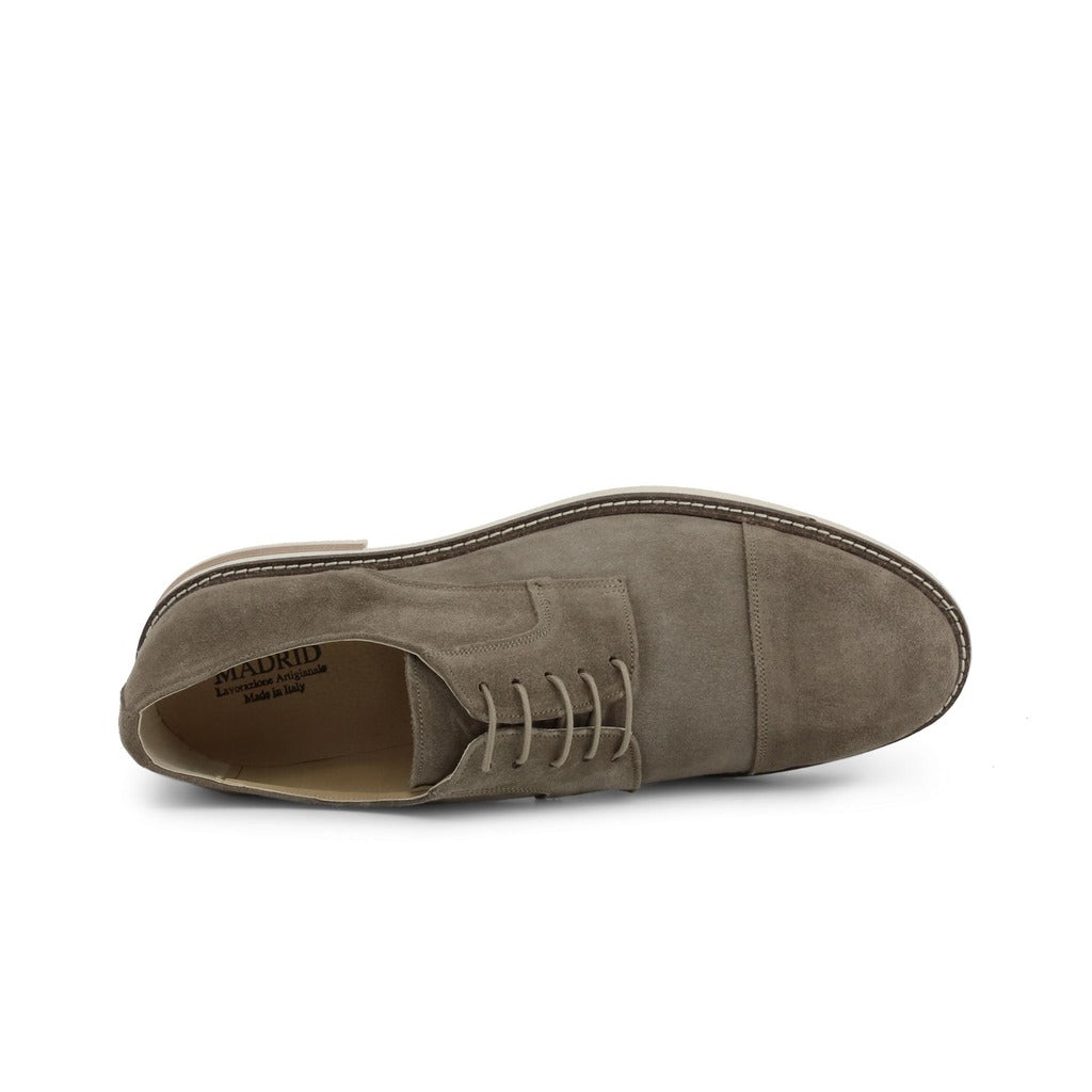 Buy Duca di Morrone CAMOSCIO Lace Up Shoes by Duca di Morrone