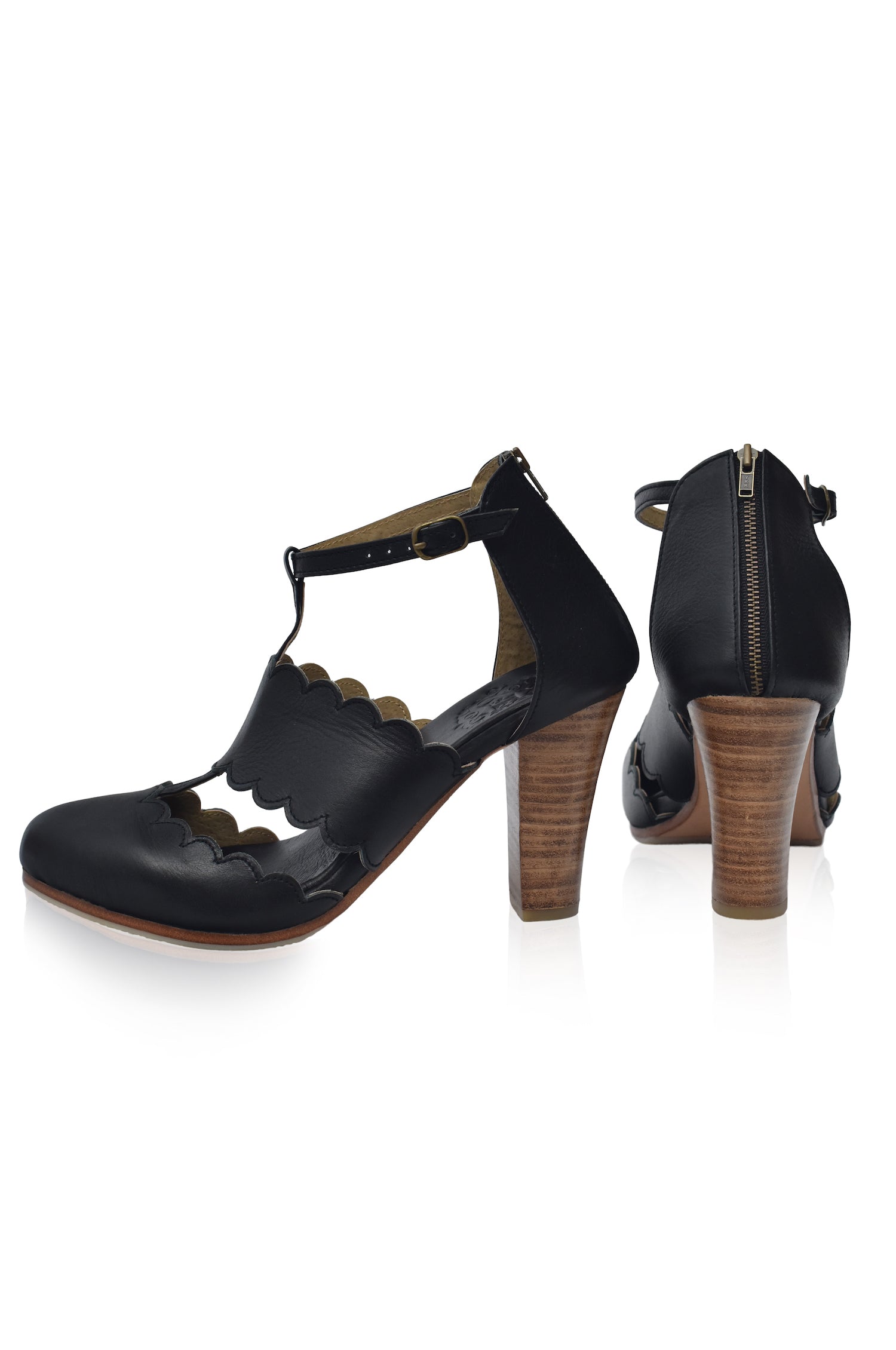 Buy Incognito Leather Heels by ELF