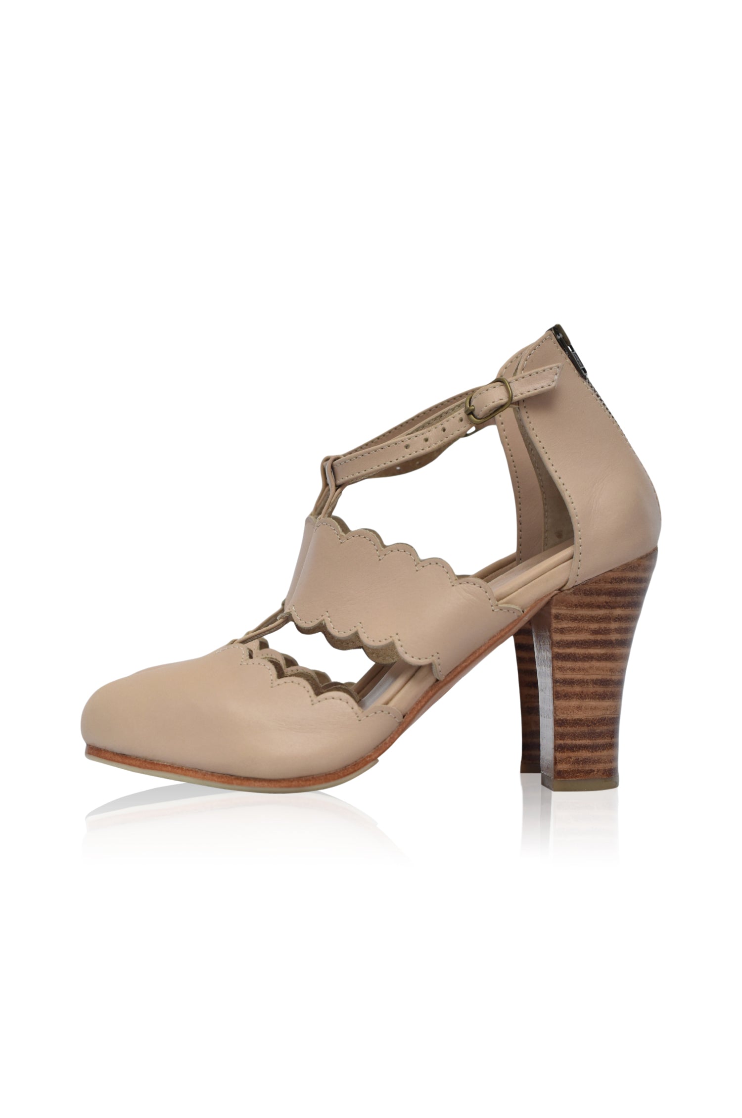 Buy Incognito Leather Heels by ELF
