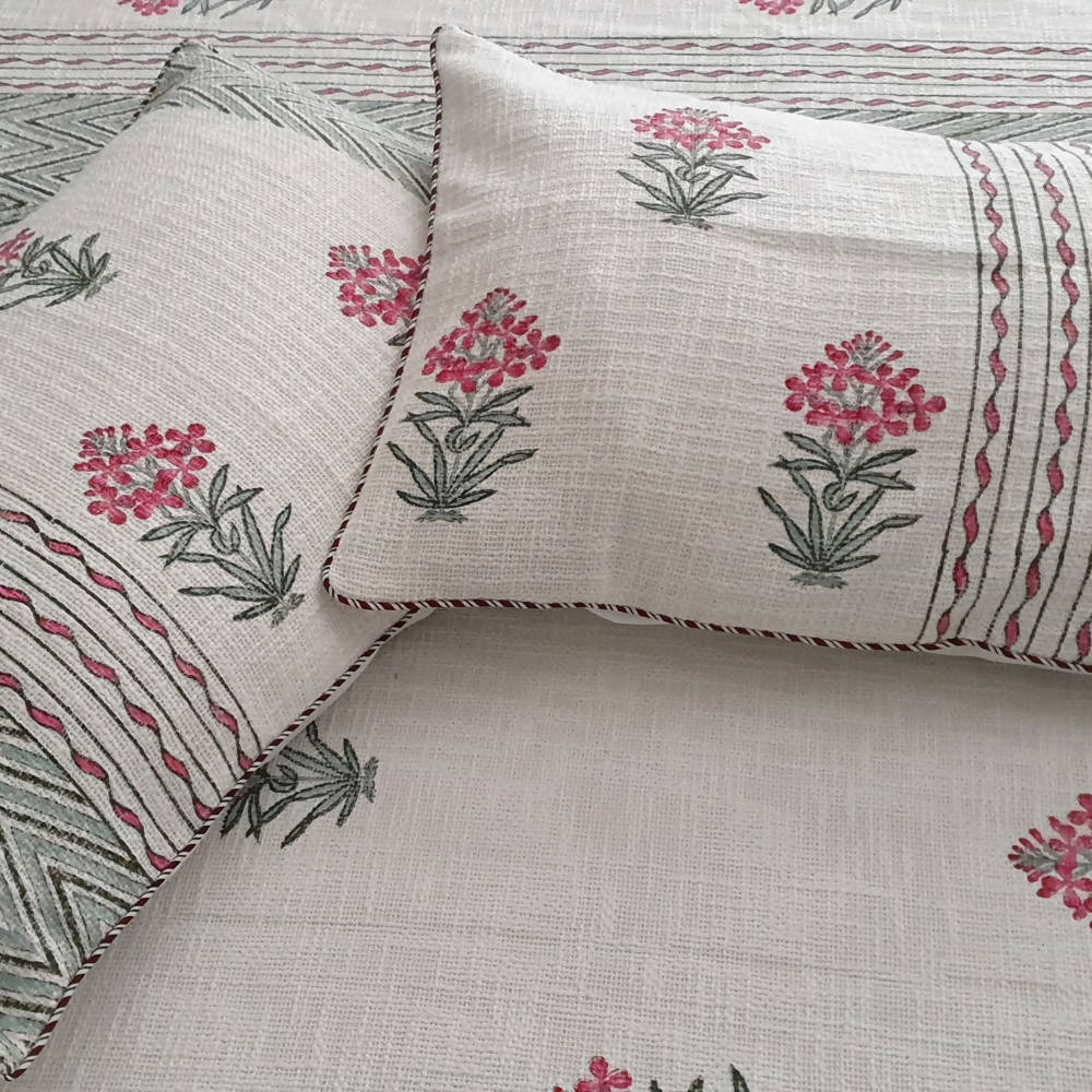 Buy The Decor Nook Pink Floral With Zigzag Pattern Handloom Cotton Bedspread With Reversible Pillowcases by Distacart by Distacart