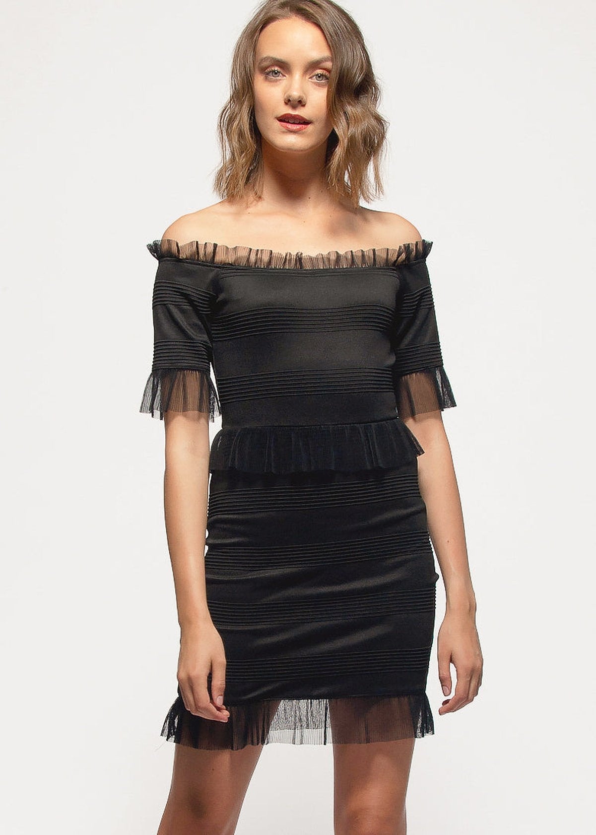 Off Shoulder Lace Trim Bodycon Dress In Black