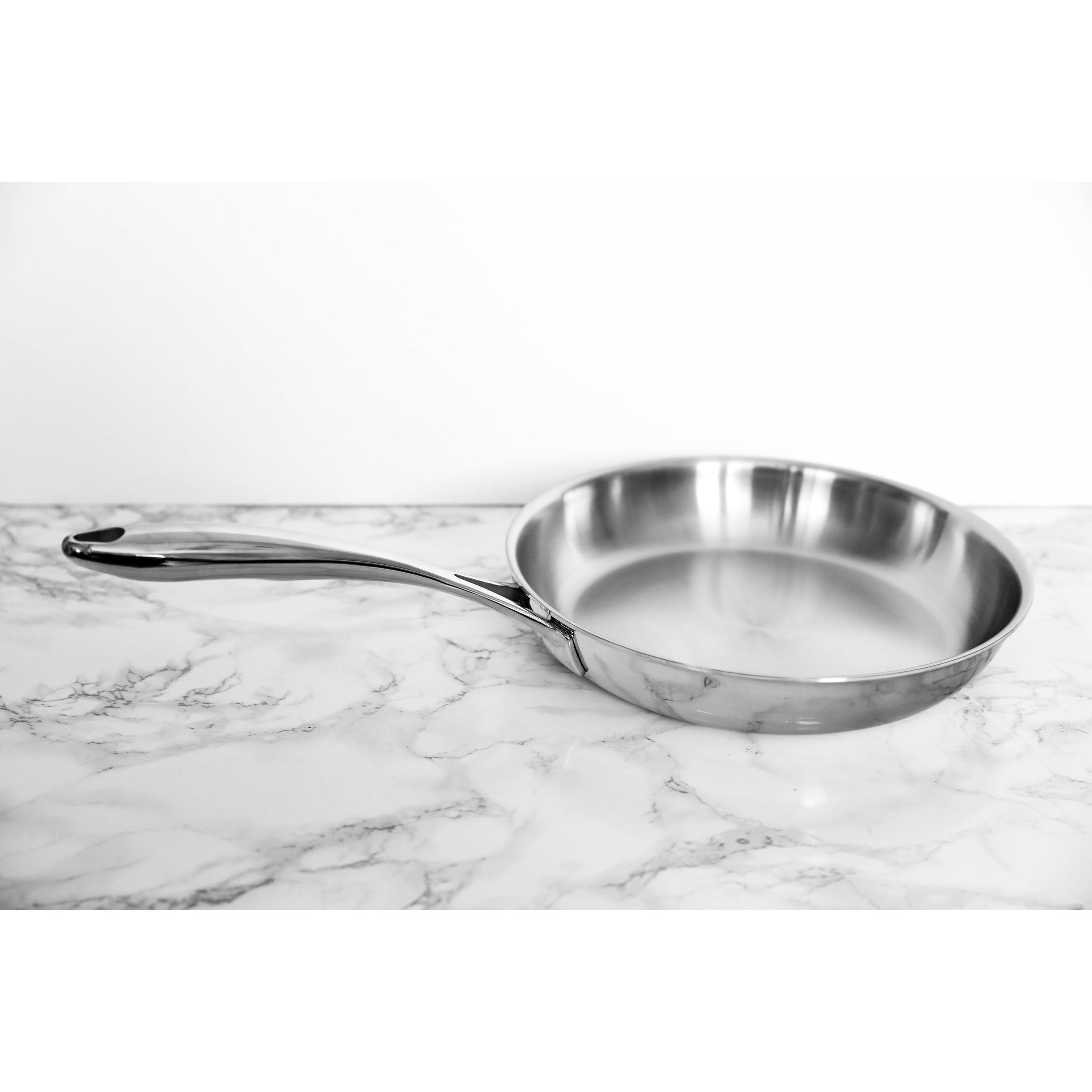 Buy Duratux Tri-Ply Frypan by Tuxton Home by Tuxton Home