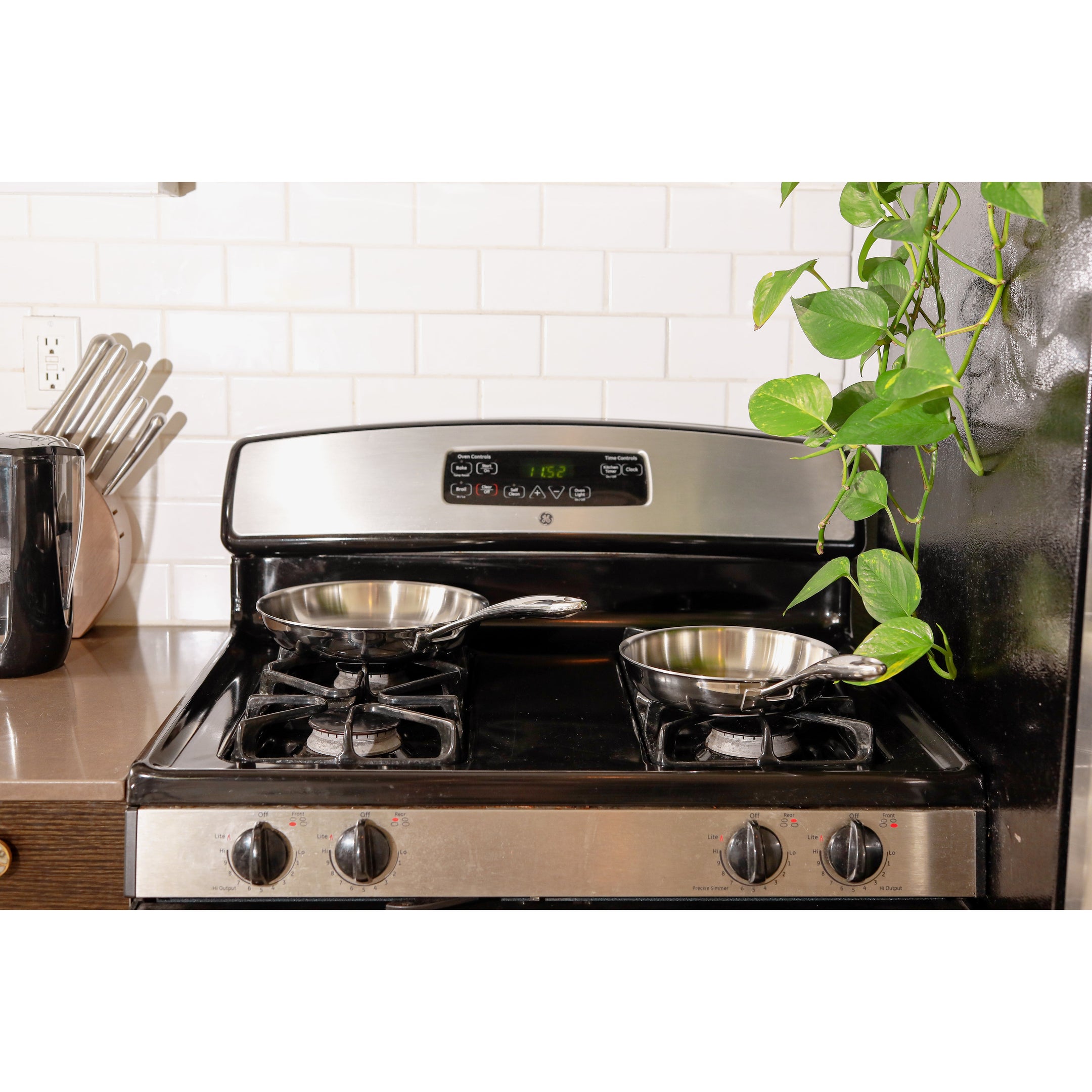 Buy Duratux Tri-Ply Frypan by Tuxton Home by Tuxton Home