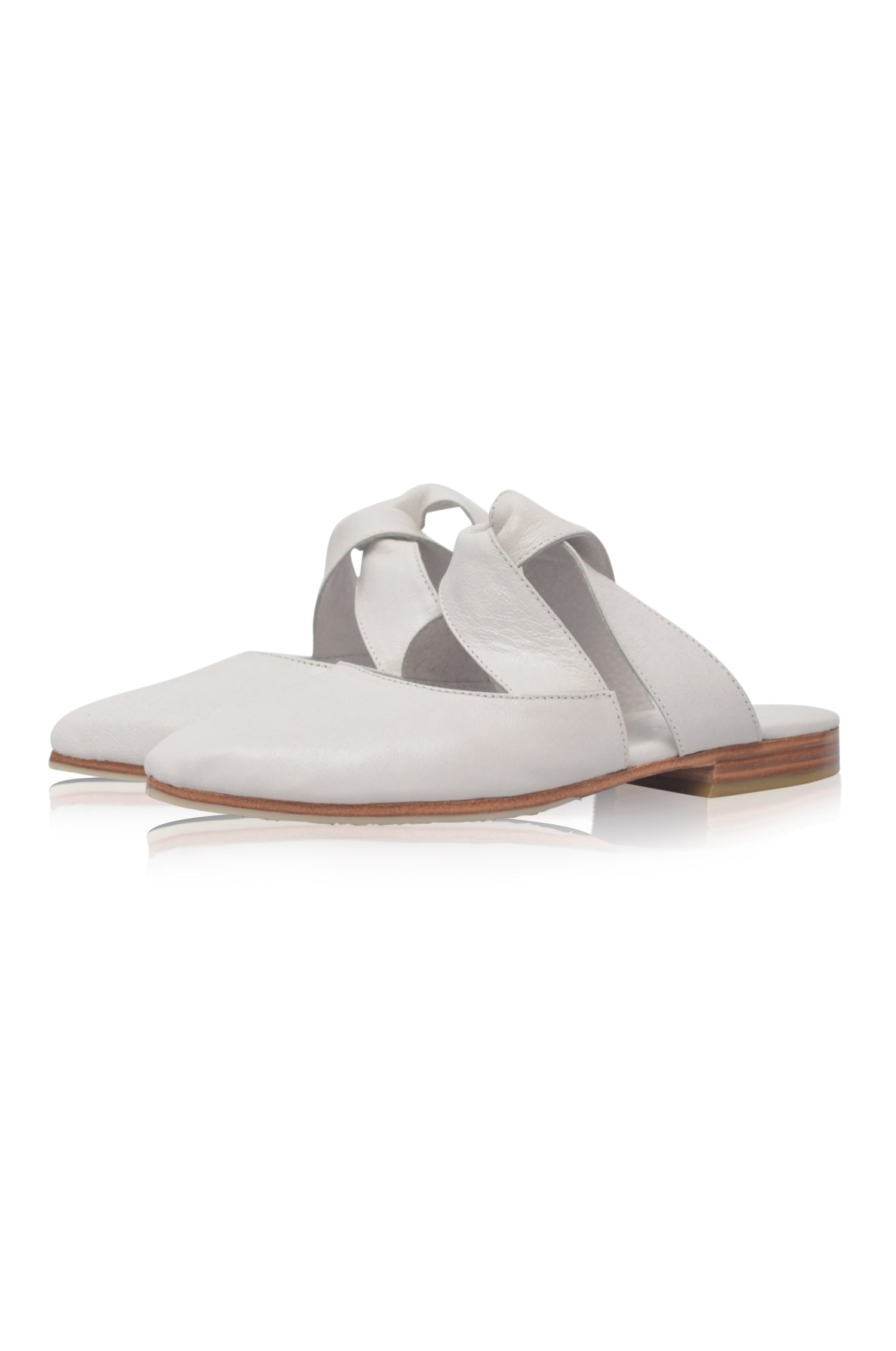 Buy Taj Mahal Pointy Toe Mules by ELF