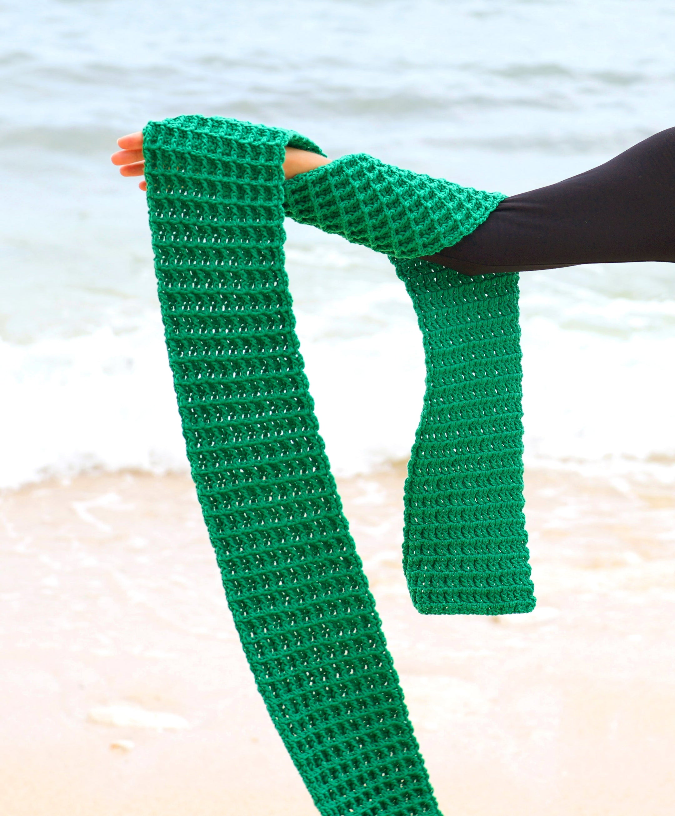 Buy Waffle Crochet Scarf in Green by BrunnaCo by BrunnaCo