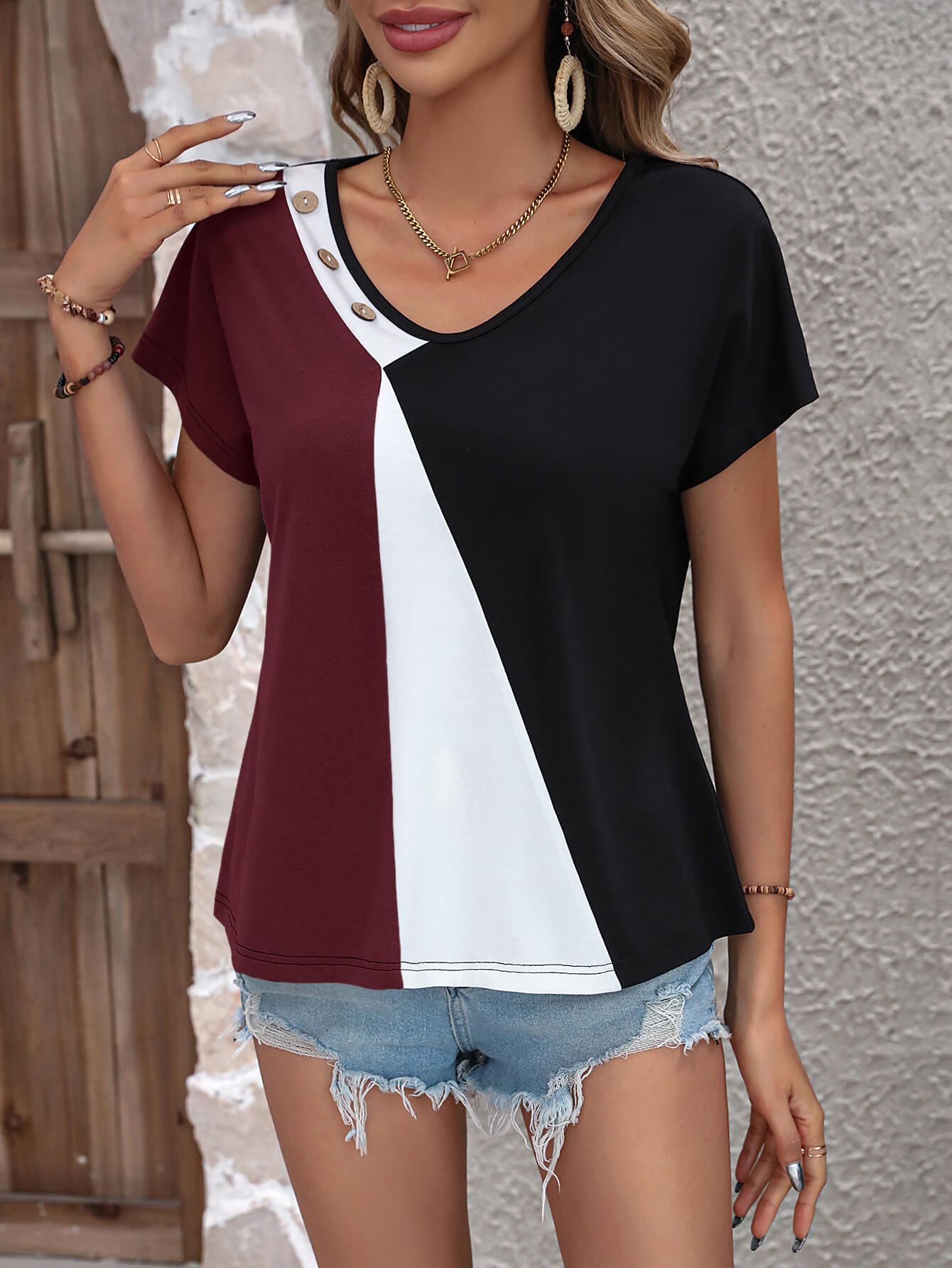 Buy Color Block Decorative Button V-Neck Tee by Faz