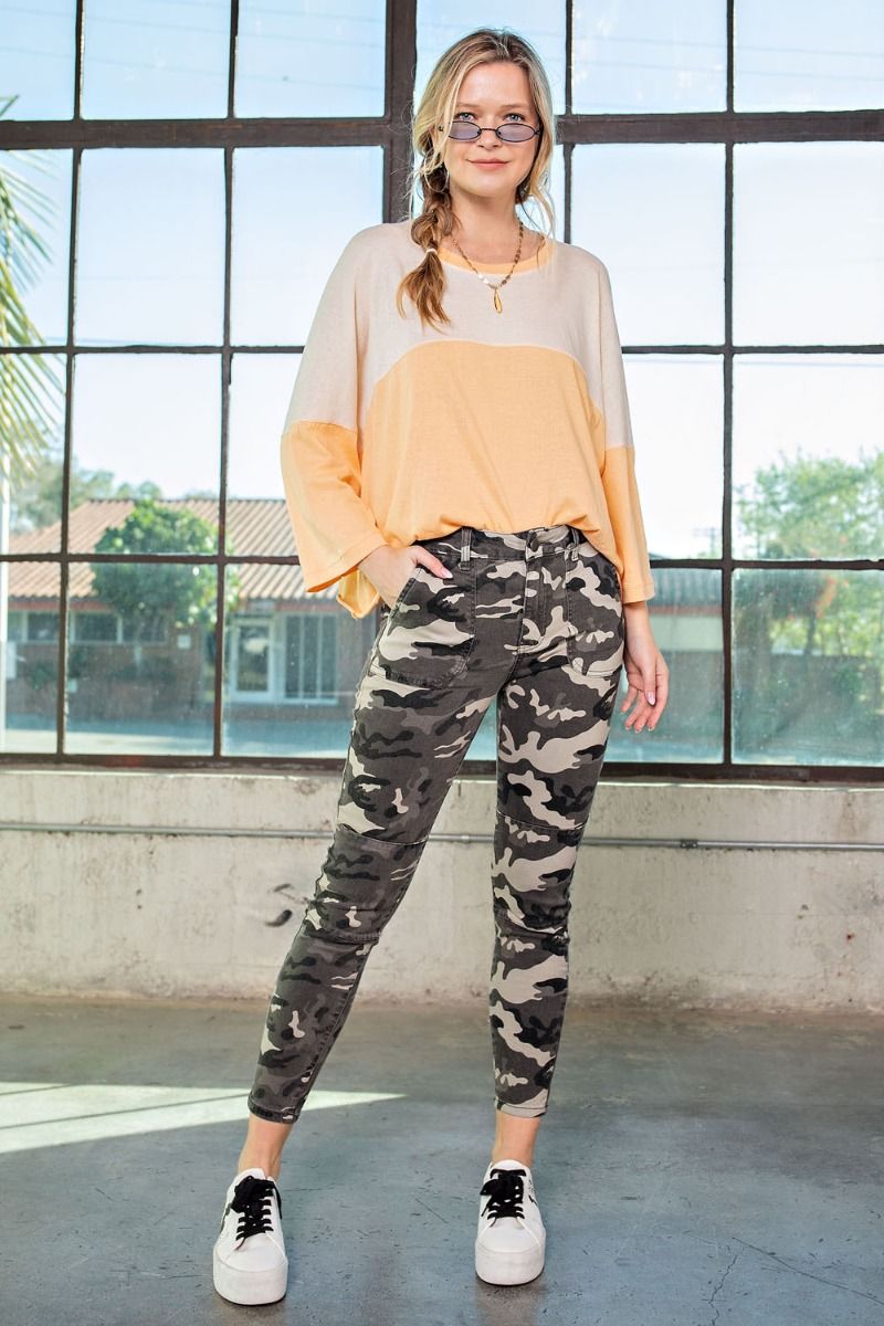 Easel Army Camo Printed Stretch Twill Fitted Skinny Pants by Sensual Fashion Boutique