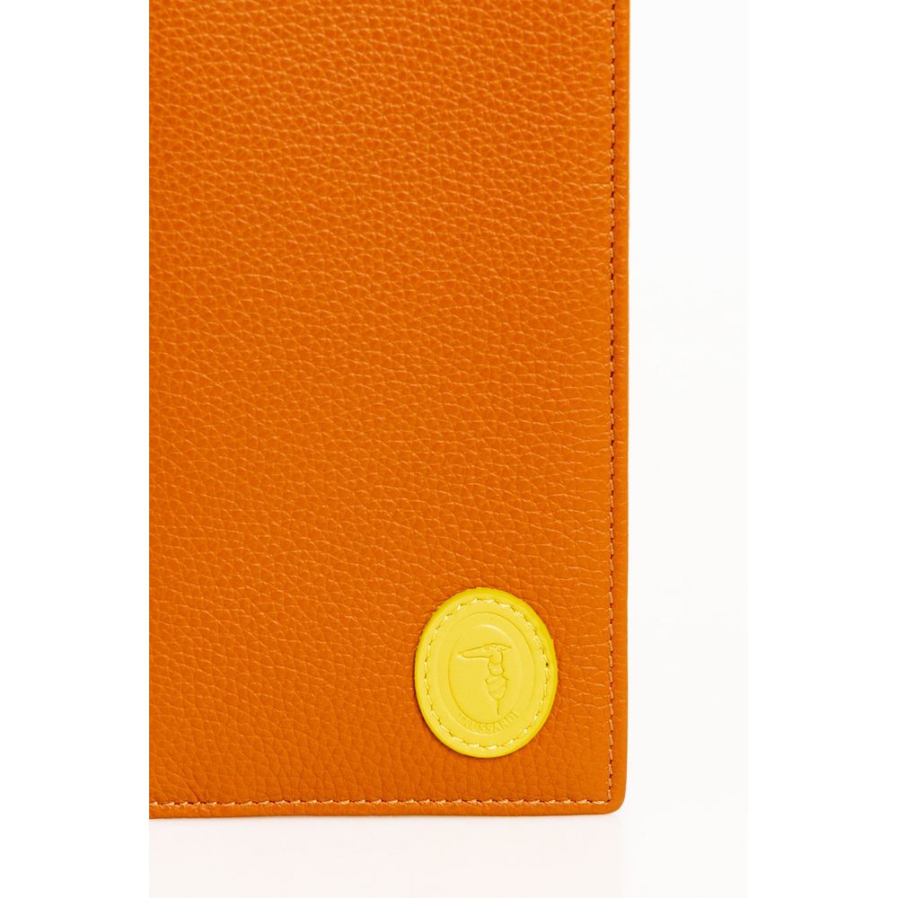 Elegant Leather Bifold Wallet in Rich Brown