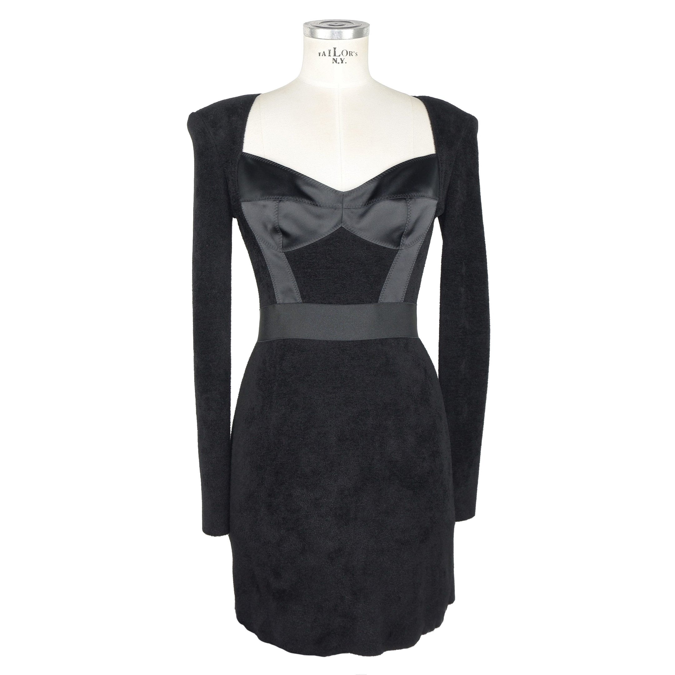 Elegant Wool-Blend Black Dress
