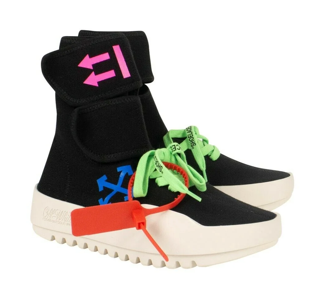 Chic Moto Wrap Sneakers with Vivid Logo Detail